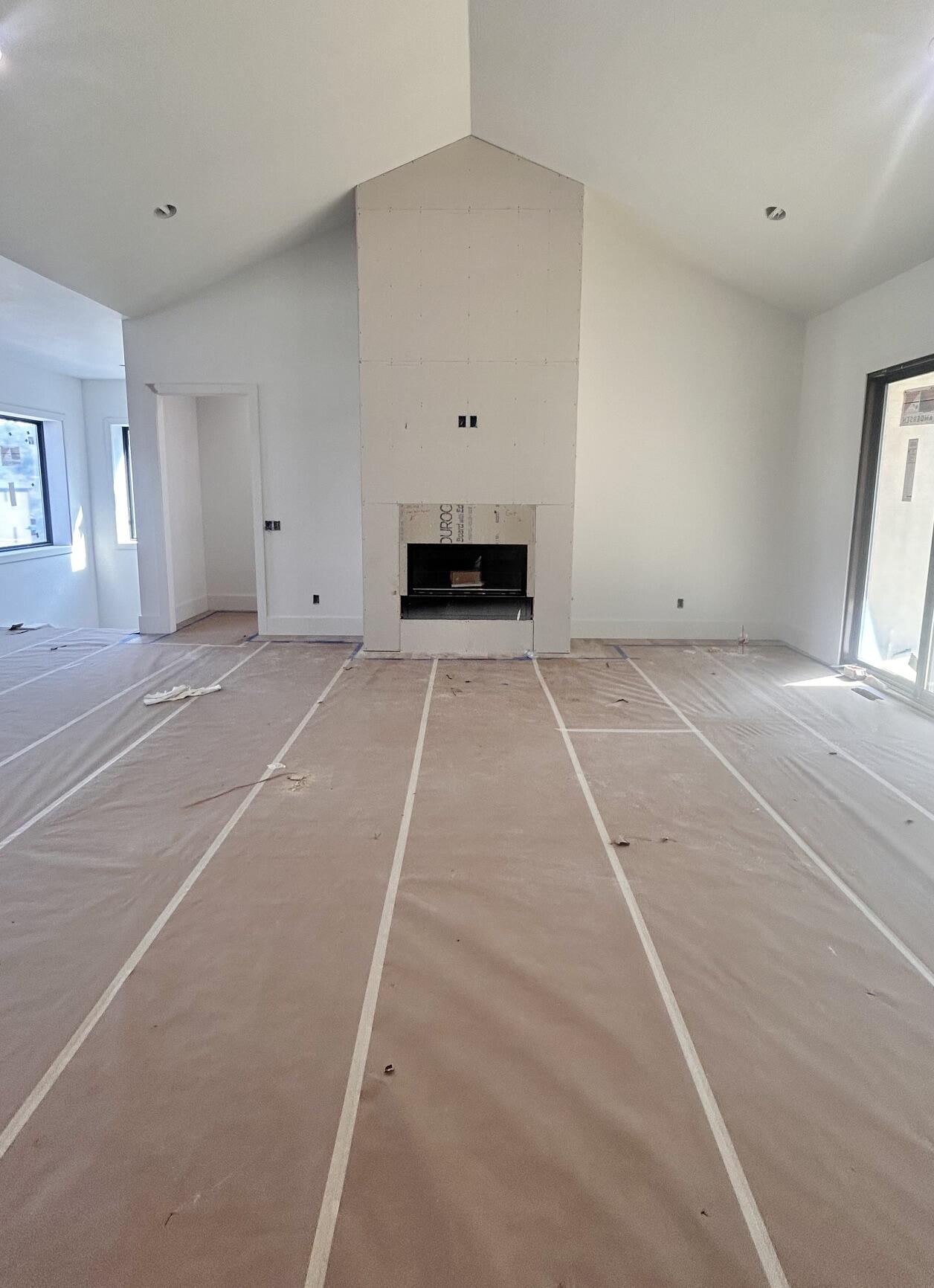 6147 South Hampton Avenue Property Photo 7