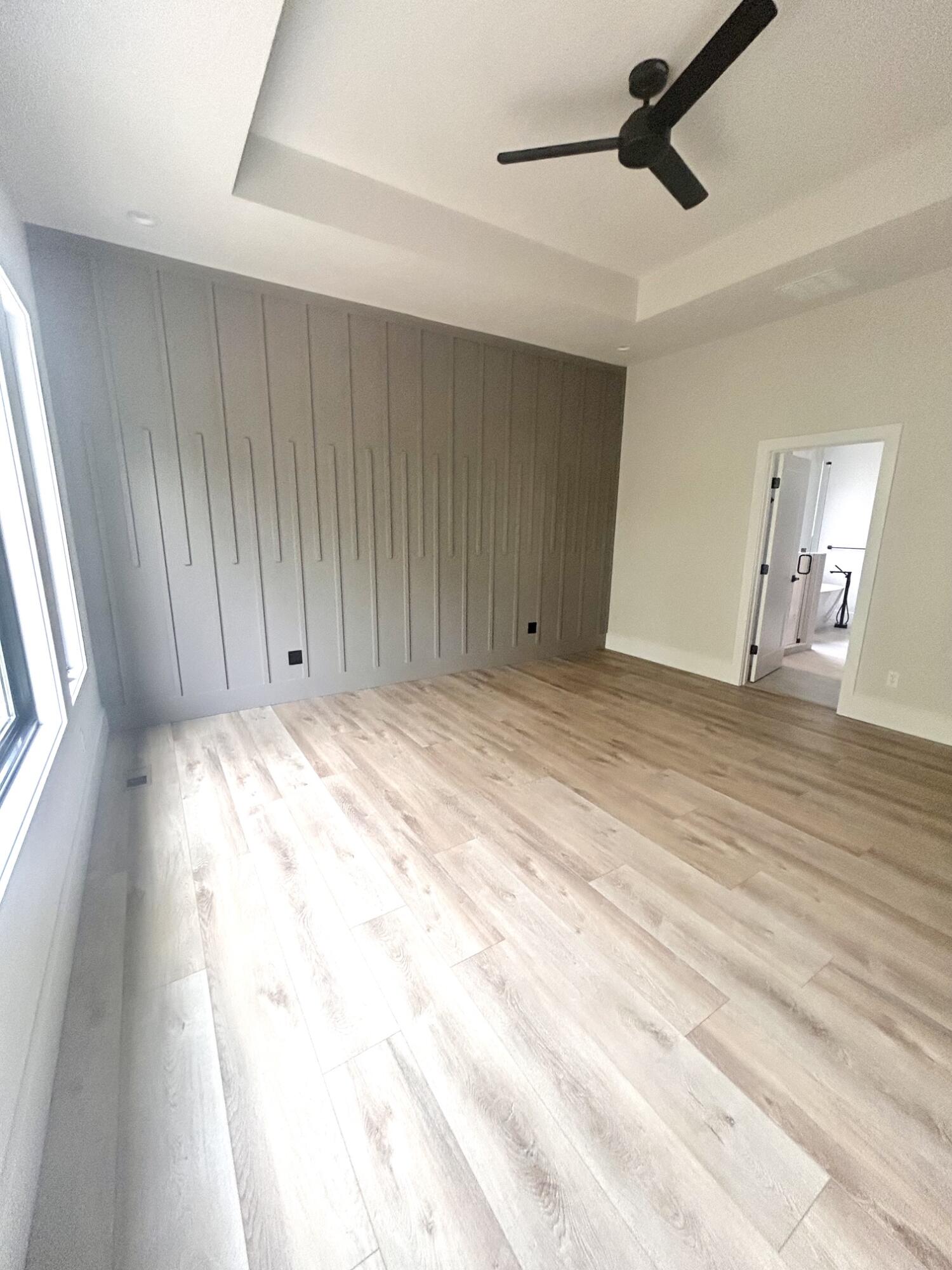6147 South Hampton Avenue Property Photo 15
