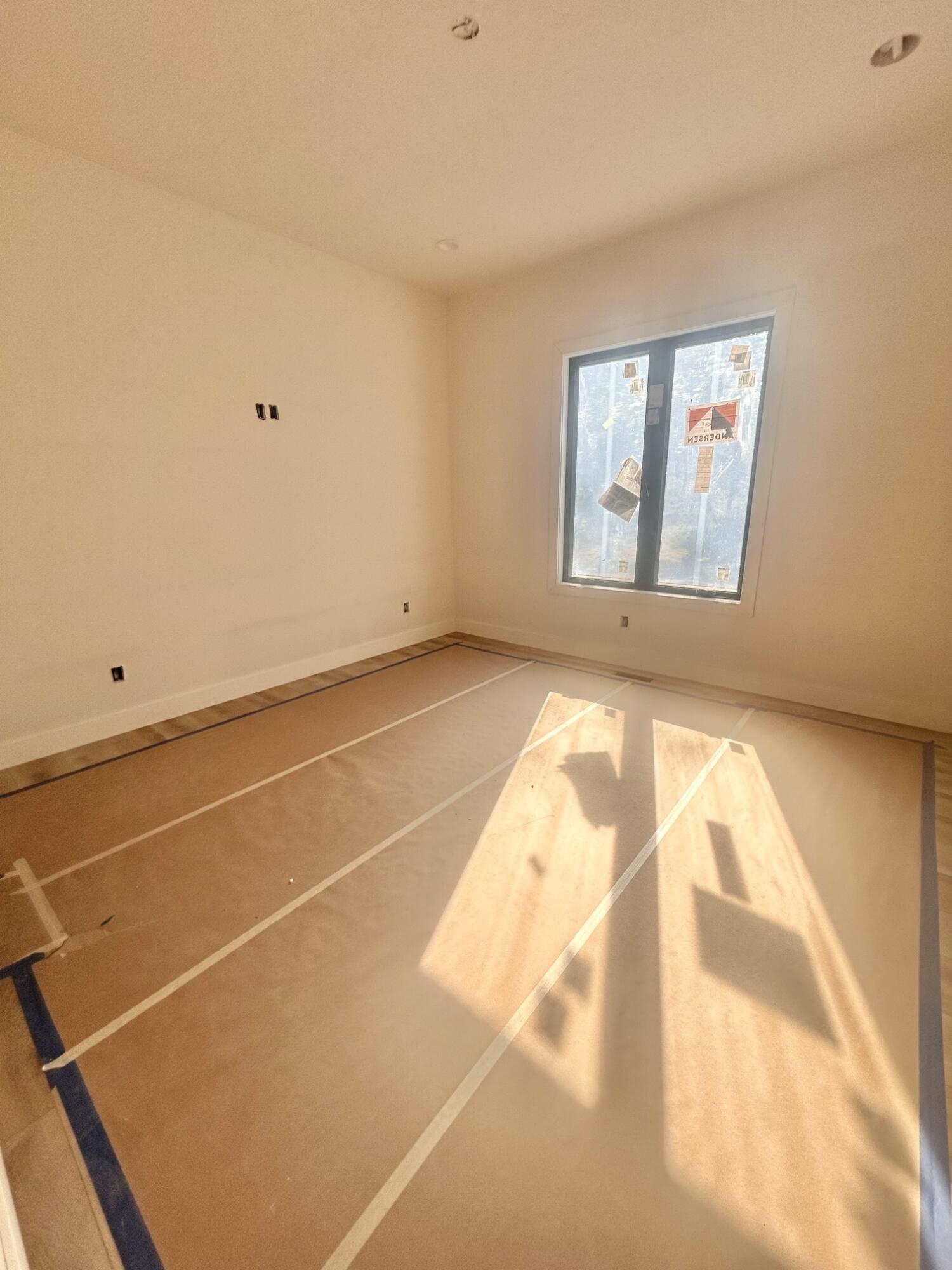 6147 South Hampton Avenue Property Photo 23