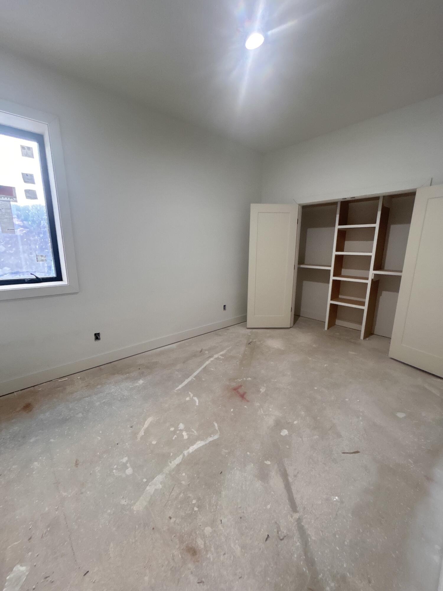 6147 South Hampton Avenue Property Photo 34