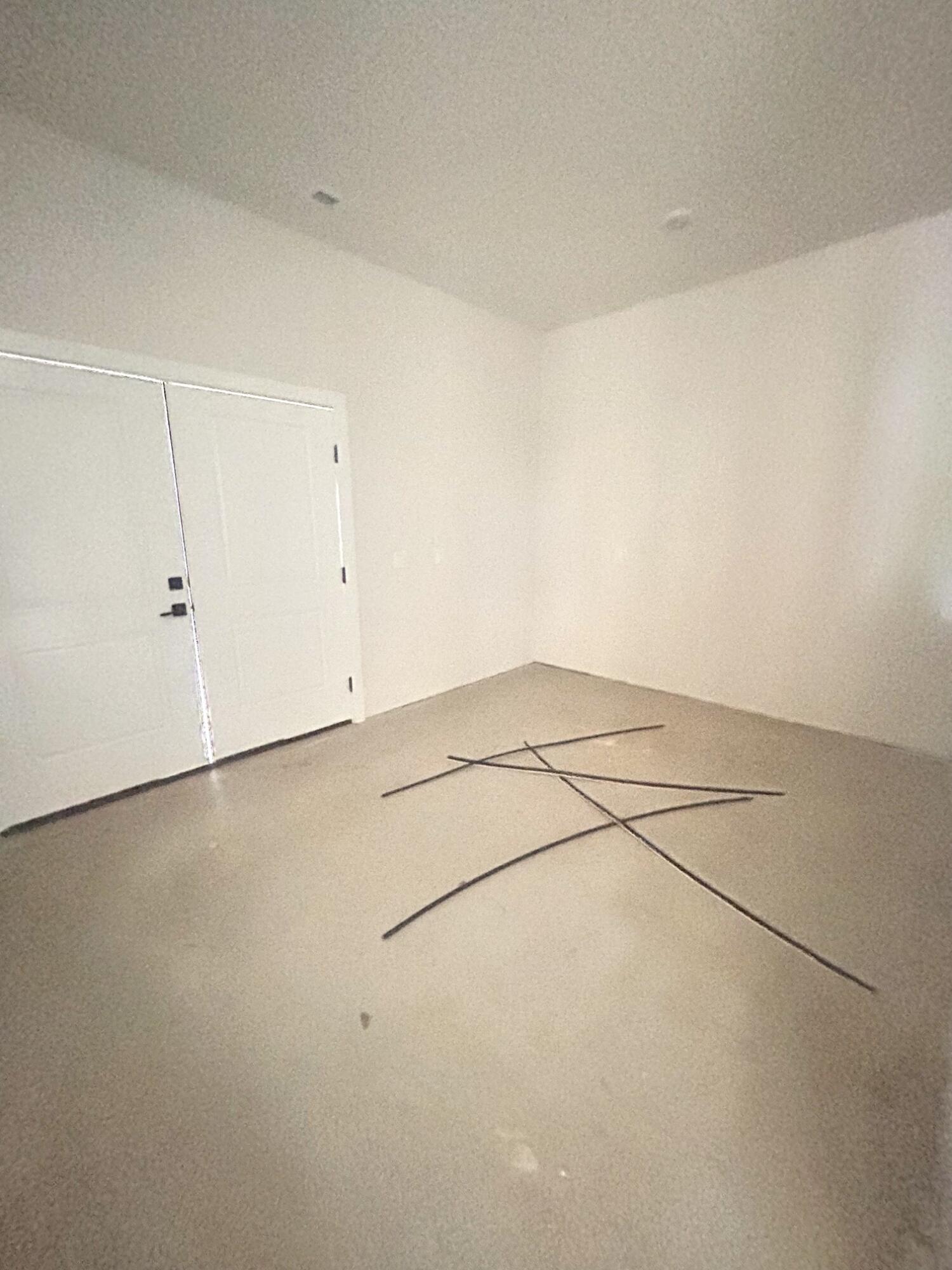 6147 South Hampton Avenue Property Photo 37