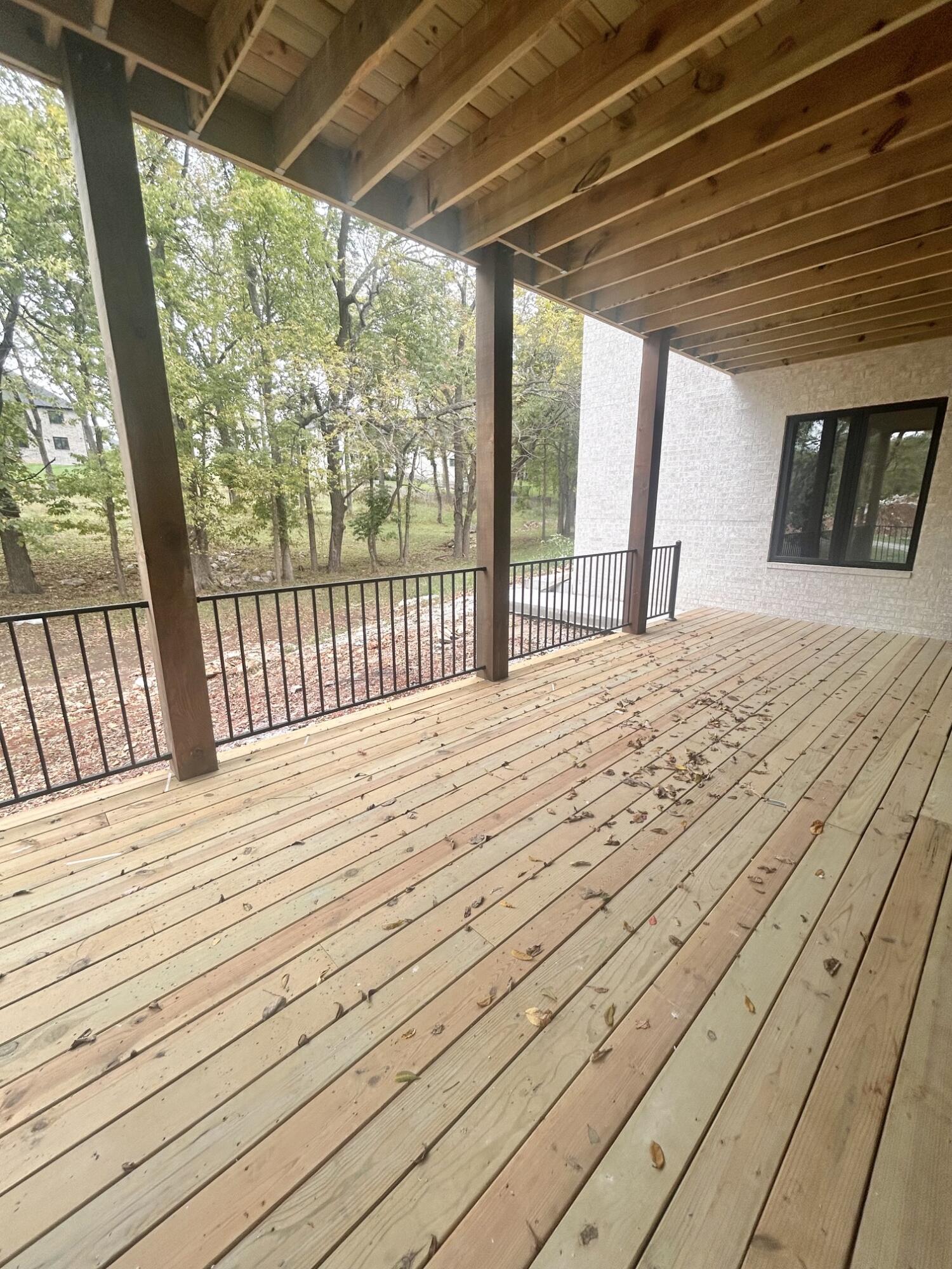 6147 South Hampton Avenue Property Photo 39