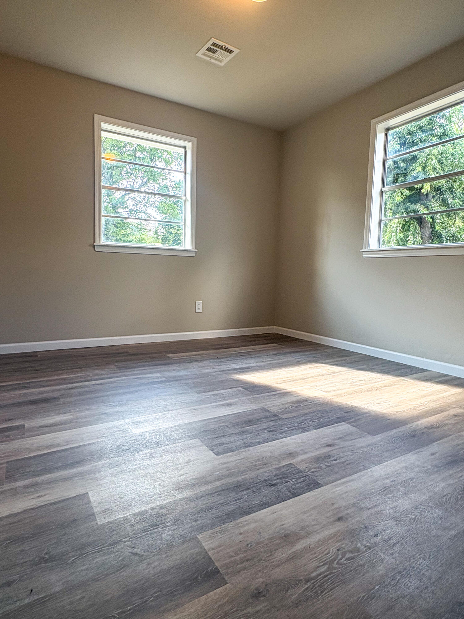 612 Stephens Street Property Photo 14