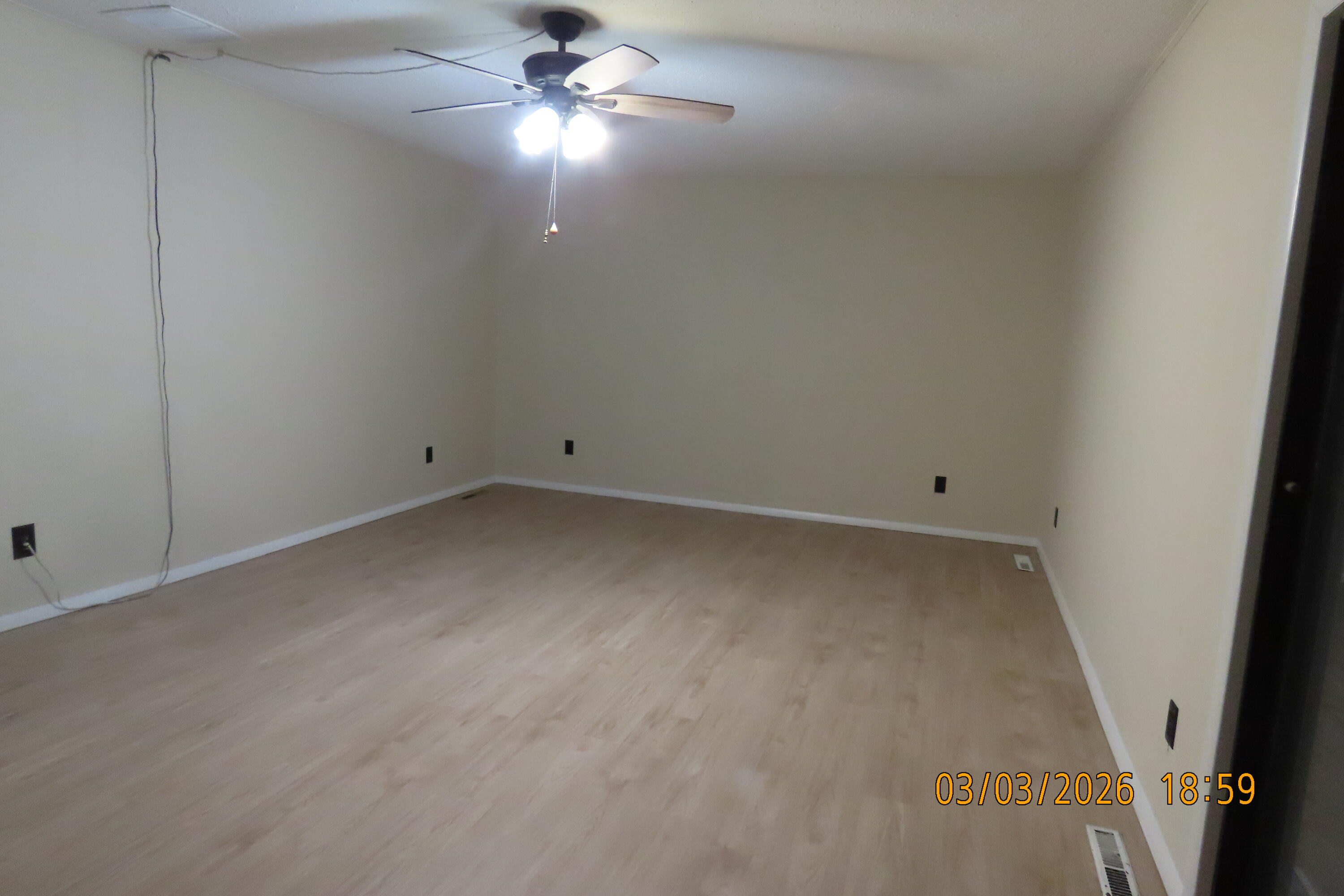 357 North West Avenue Property Photo 4