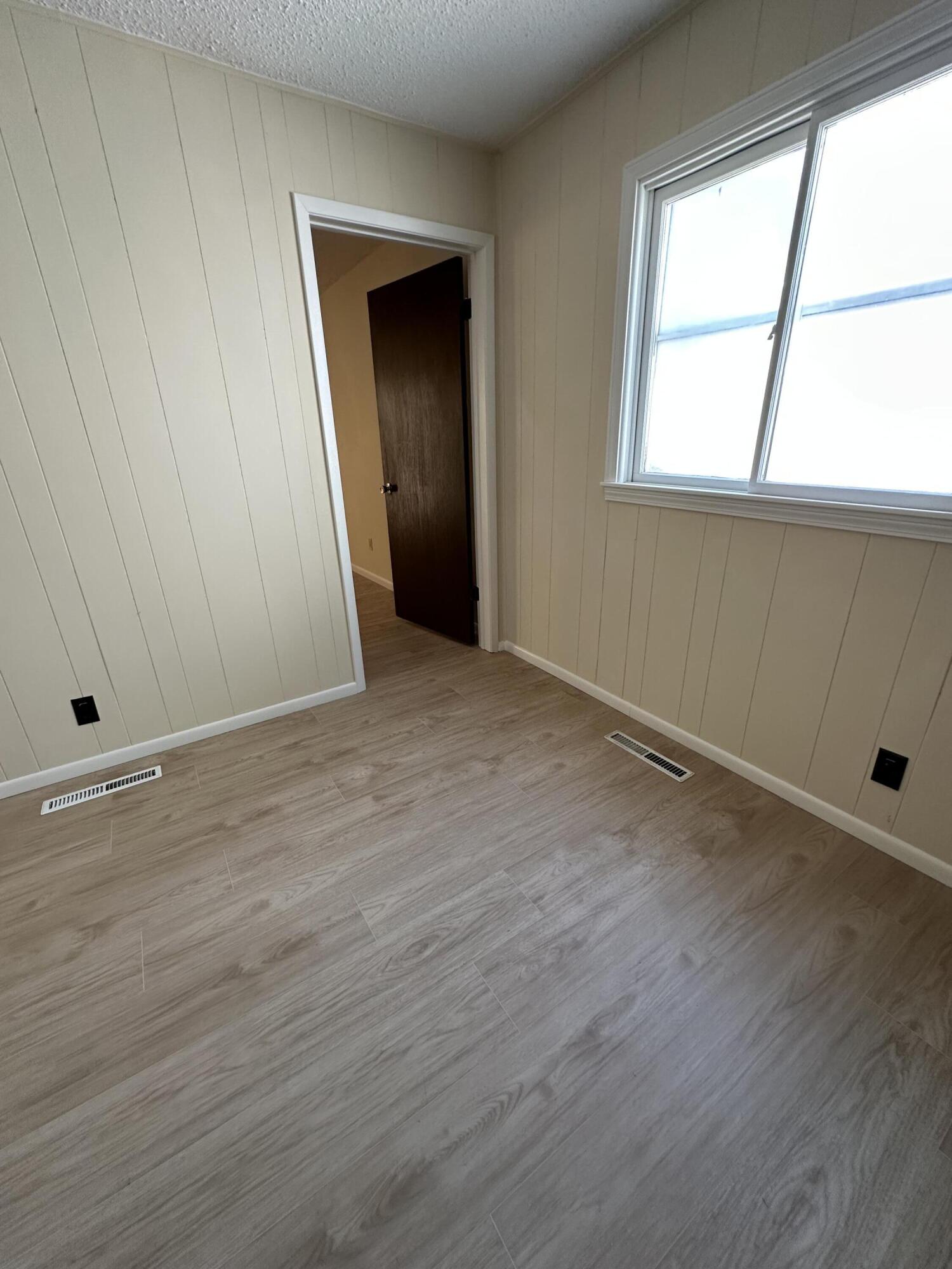 357 North West Avenue Property Photo 19
