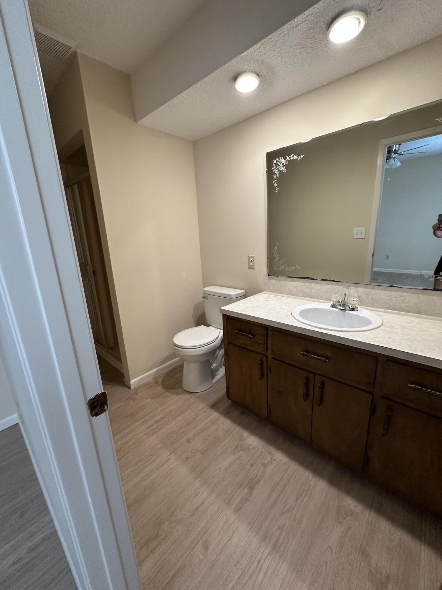 357 North West Avenue Property Photo 21