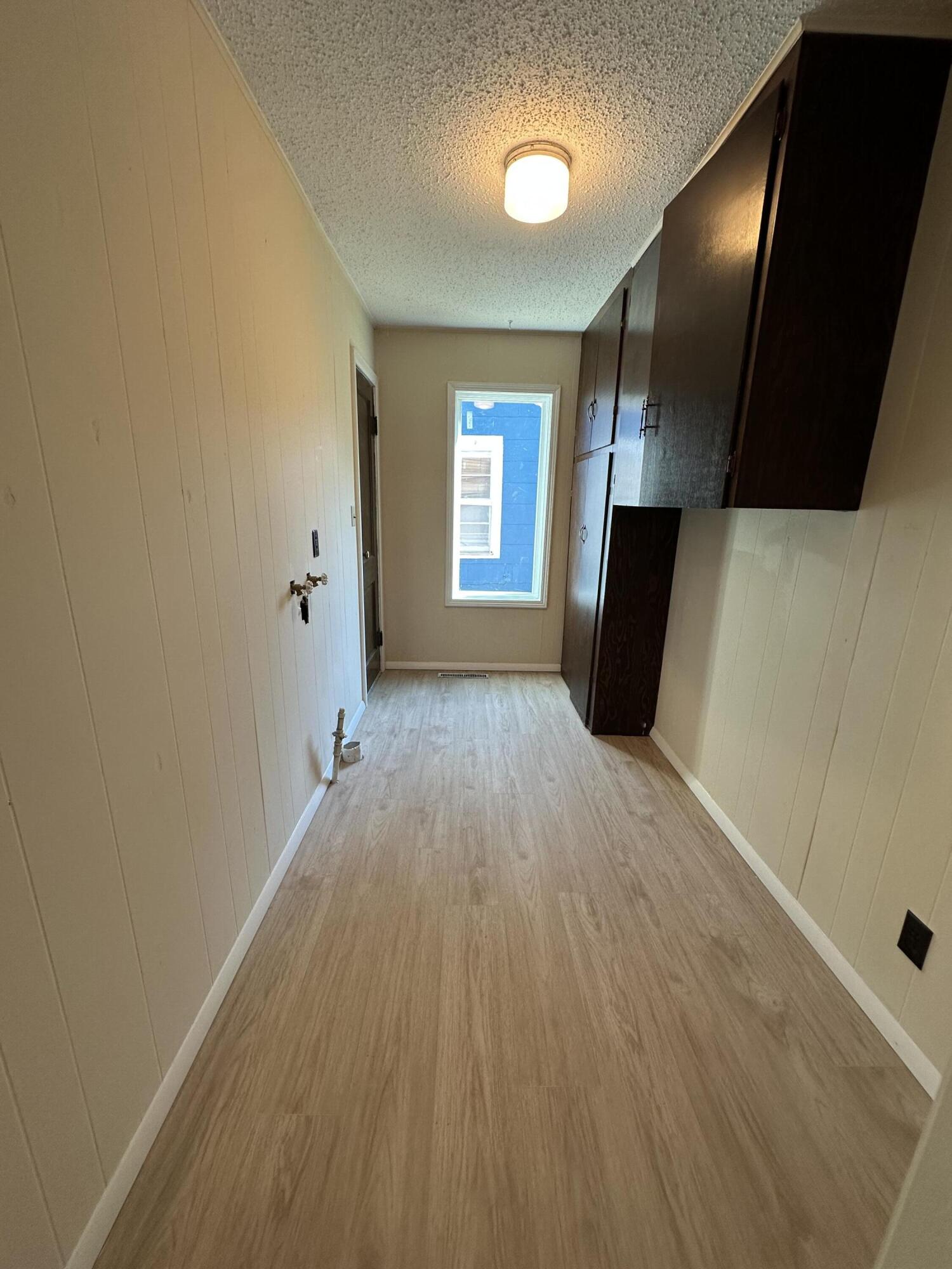 357 North West Avenue Property Photo 23