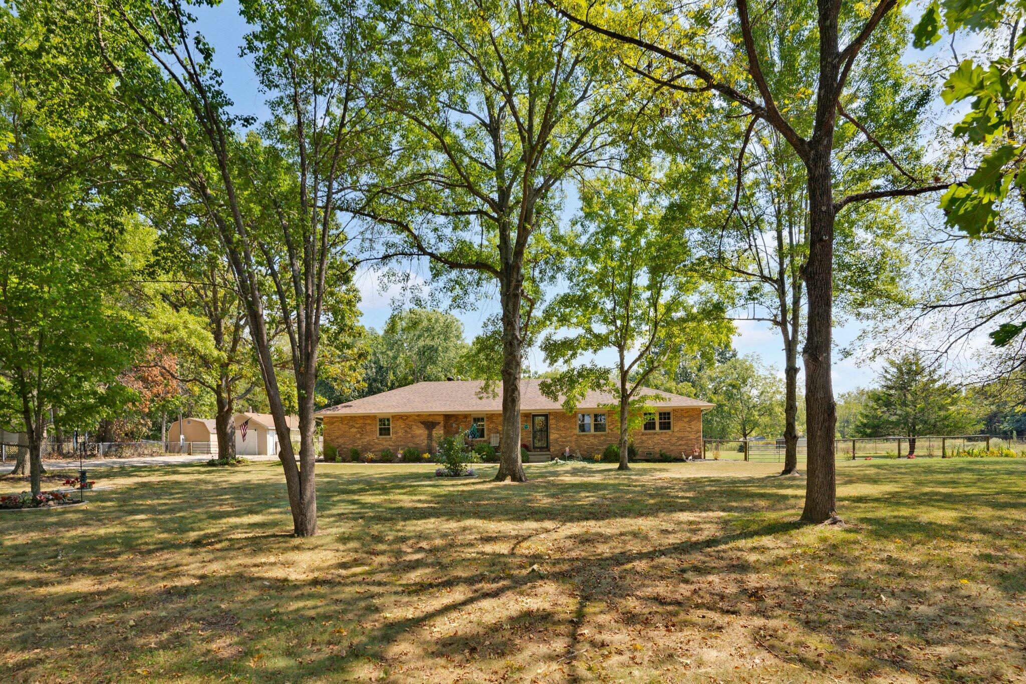 240 Finbrooke Road Property Photo 2