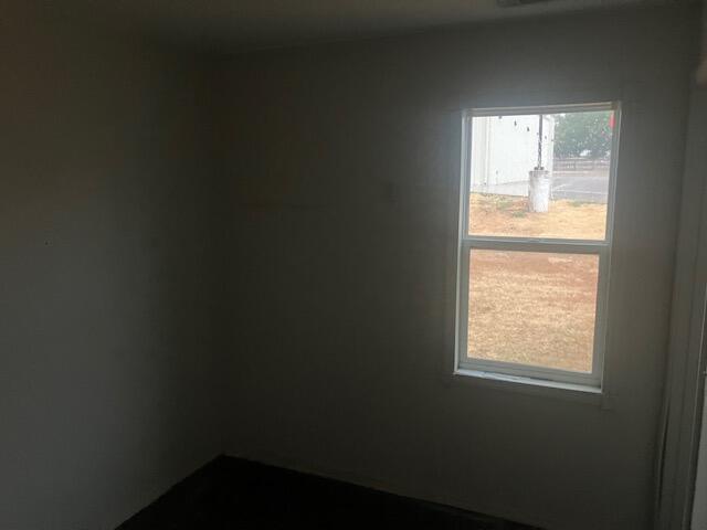 501 East 7th Street Property Photo 10