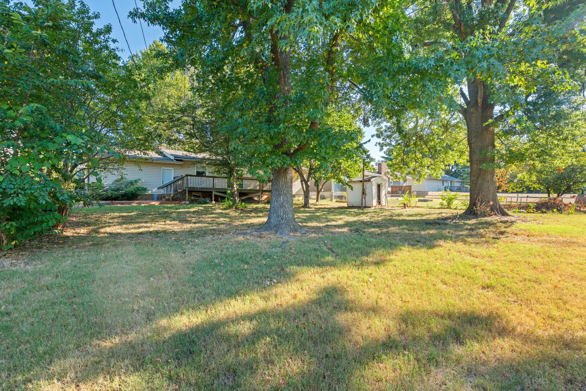 3138 West Crestview Street Property Photo 35