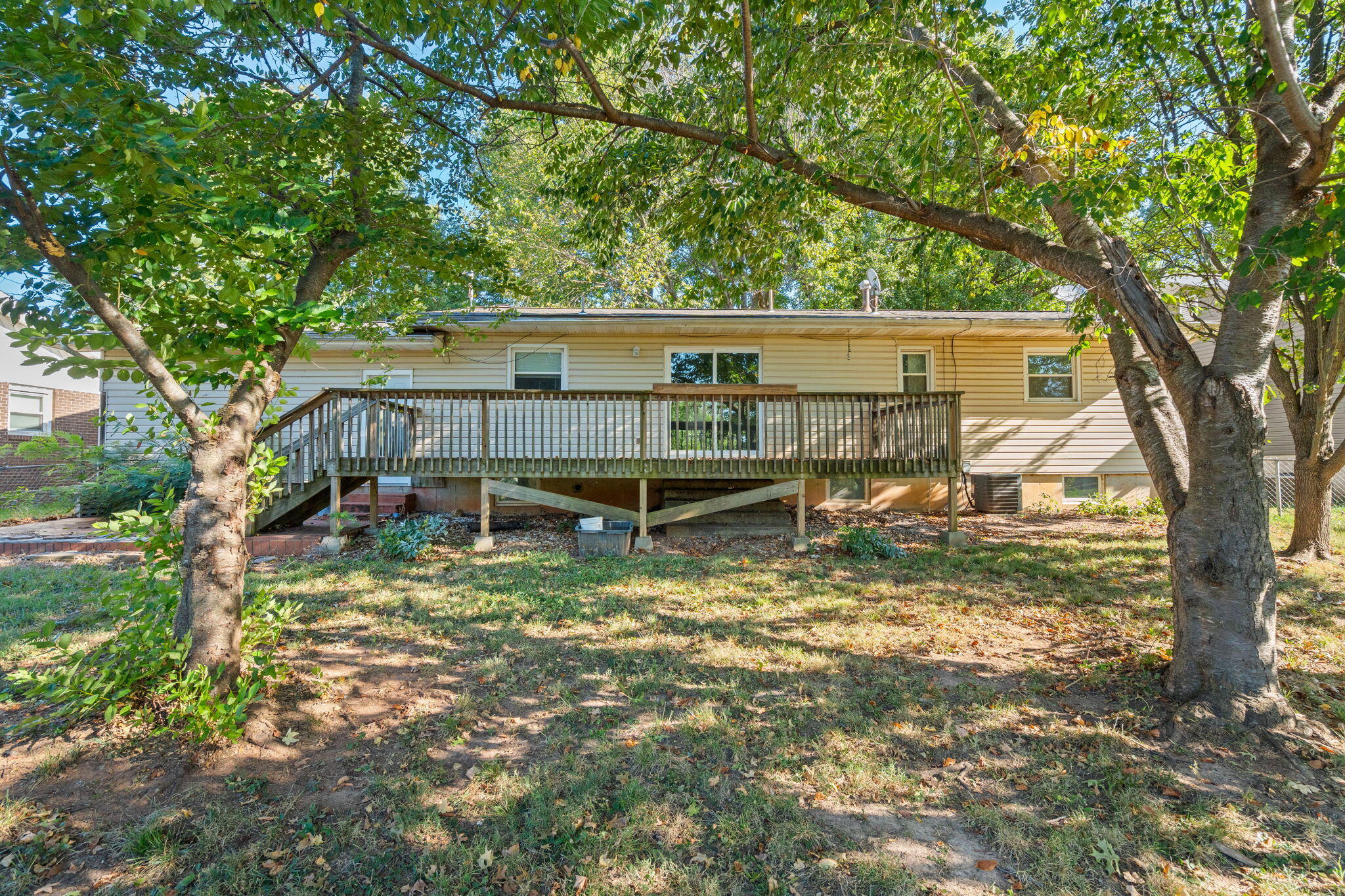 3138 West Crestview Street Property Photo 37