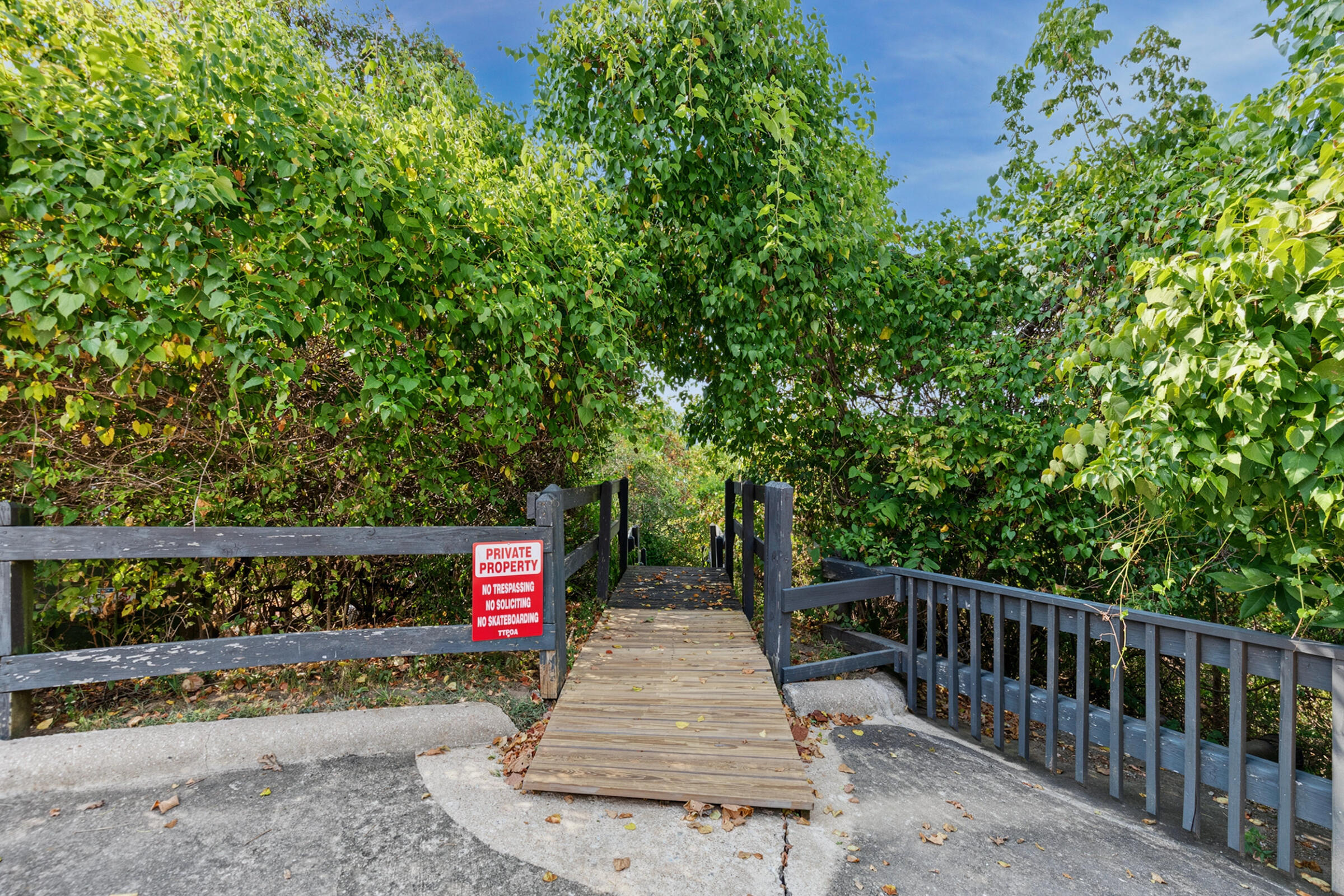 150 Sunken Forest Drive # 241 Property Photo 44