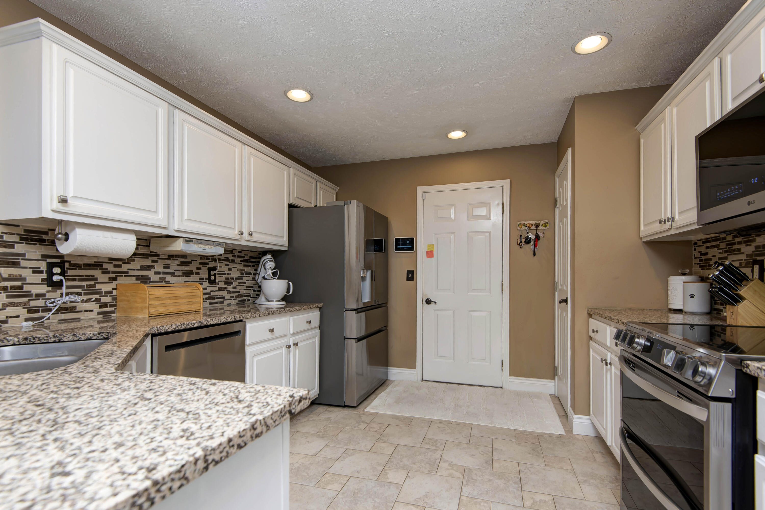 314 Trout Road Property Photo 6