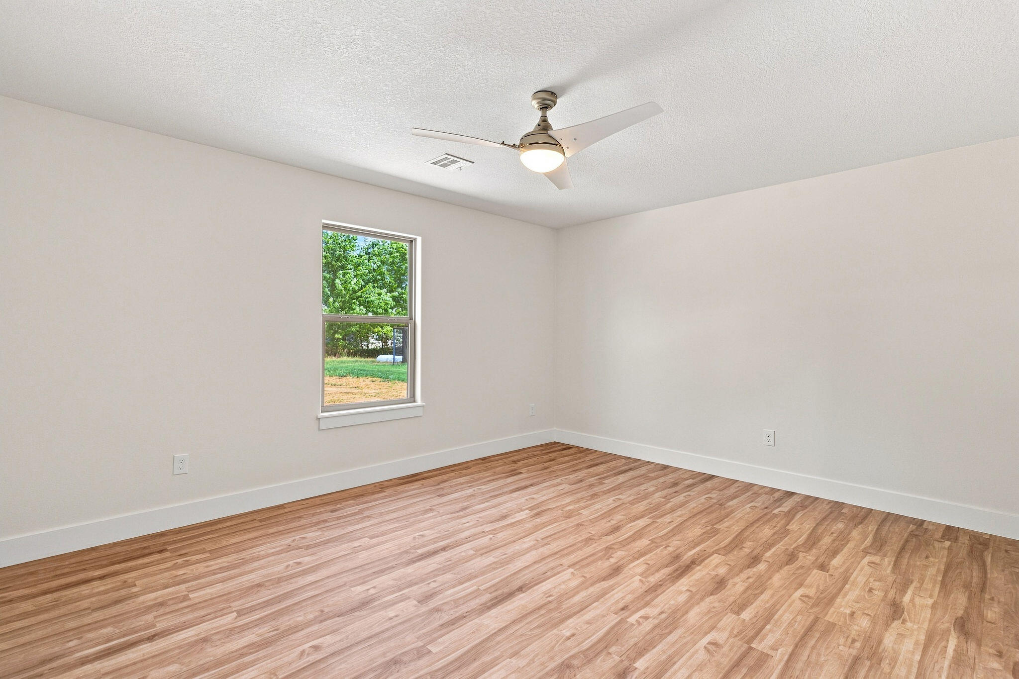 707 Prairie Lane Property Photo 16
