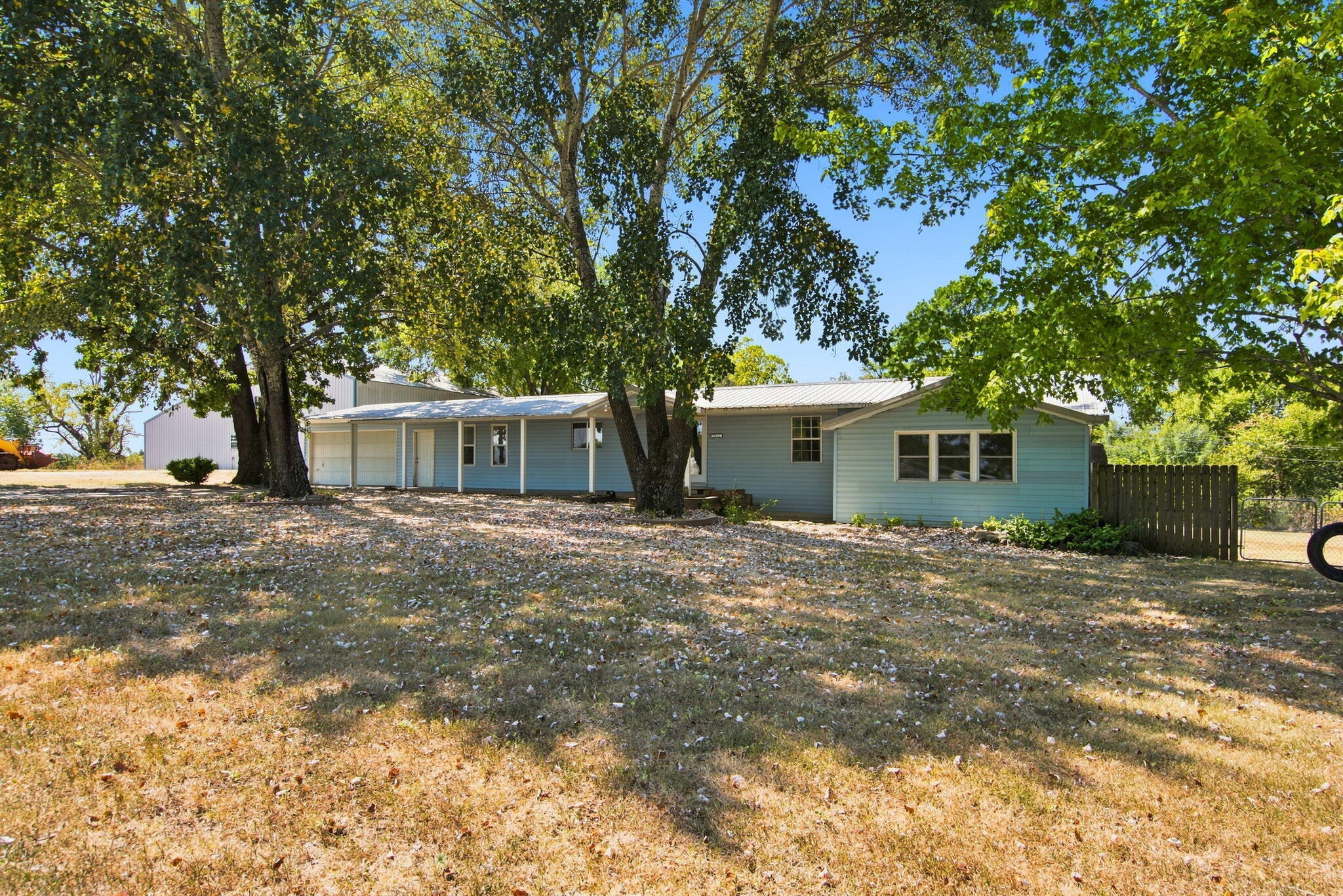 3353 State Hwy 173 Property Photo 1