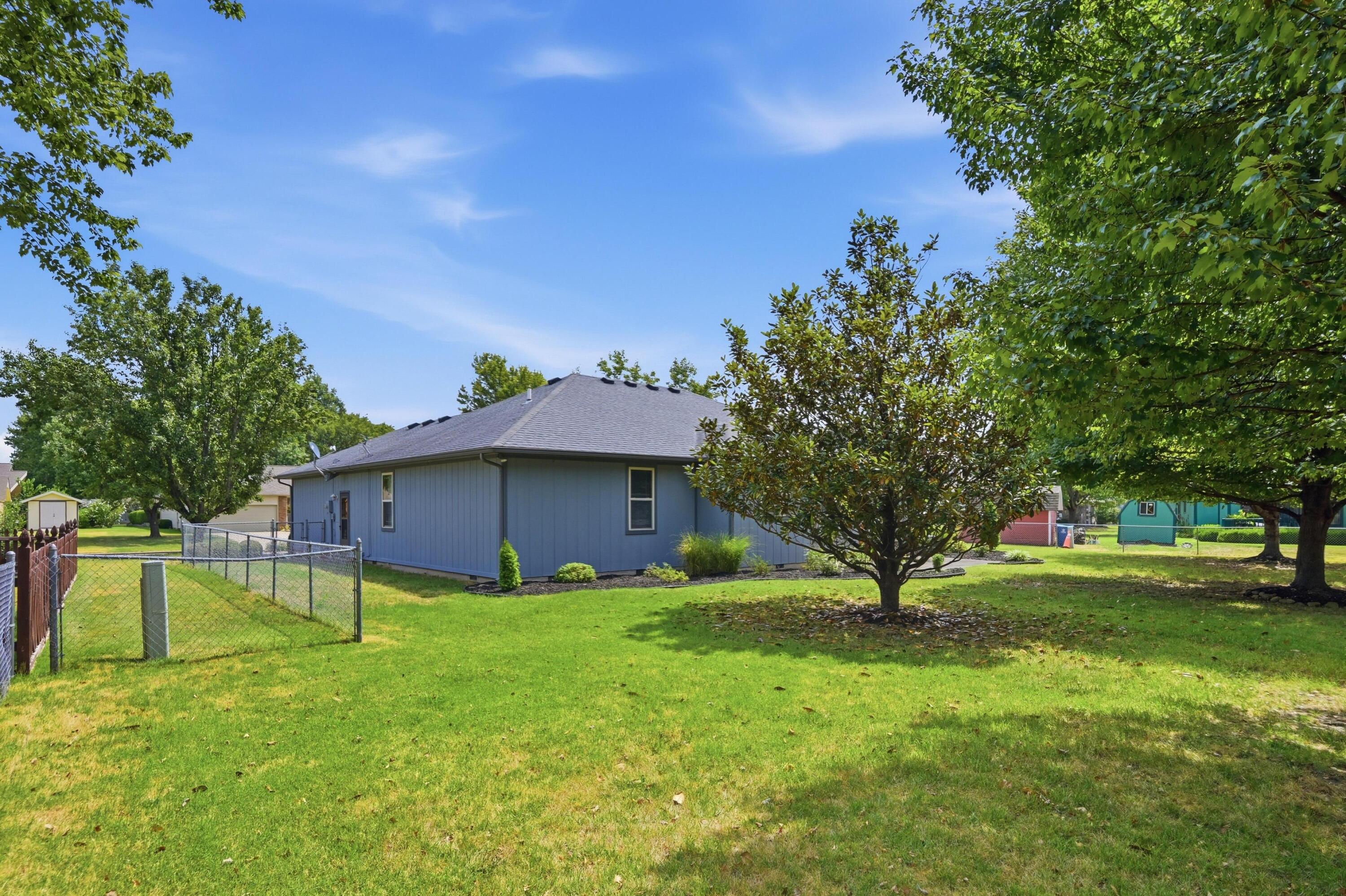 2912 North Ozark Avenue Property Photo 46