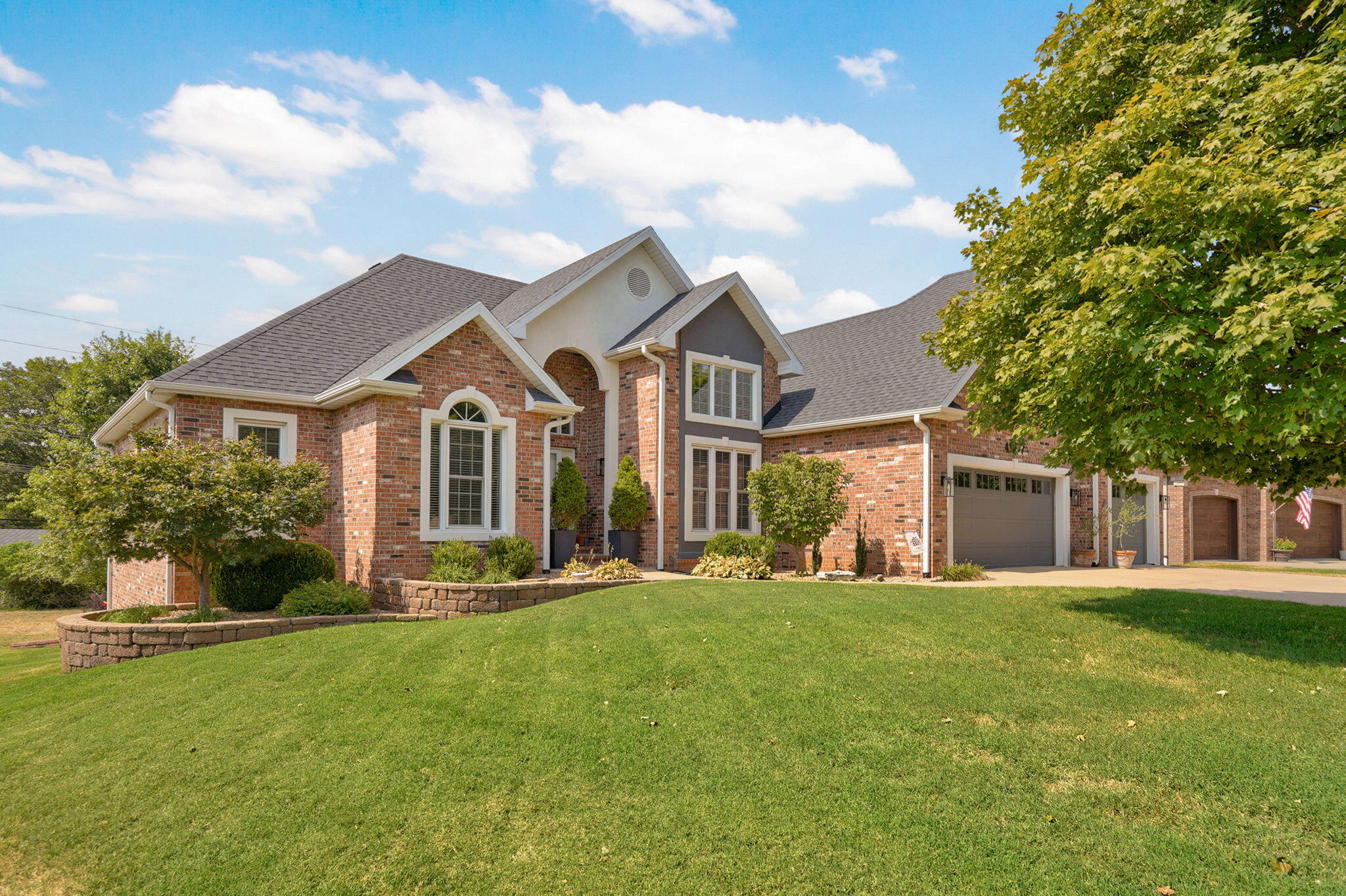 4907 South Clay Court Property Photo 1