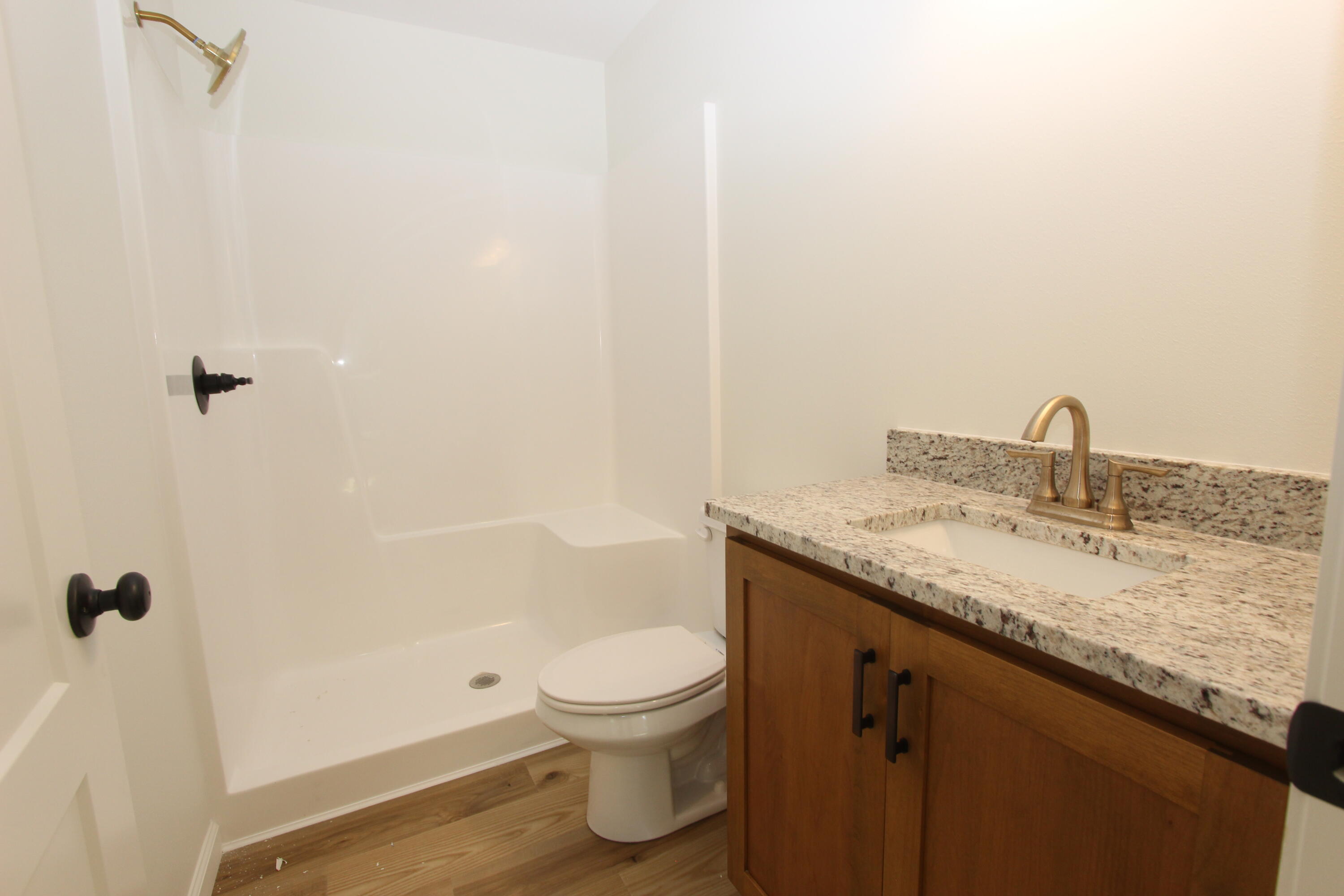 512 East Sunshine Drive Property Photo 12