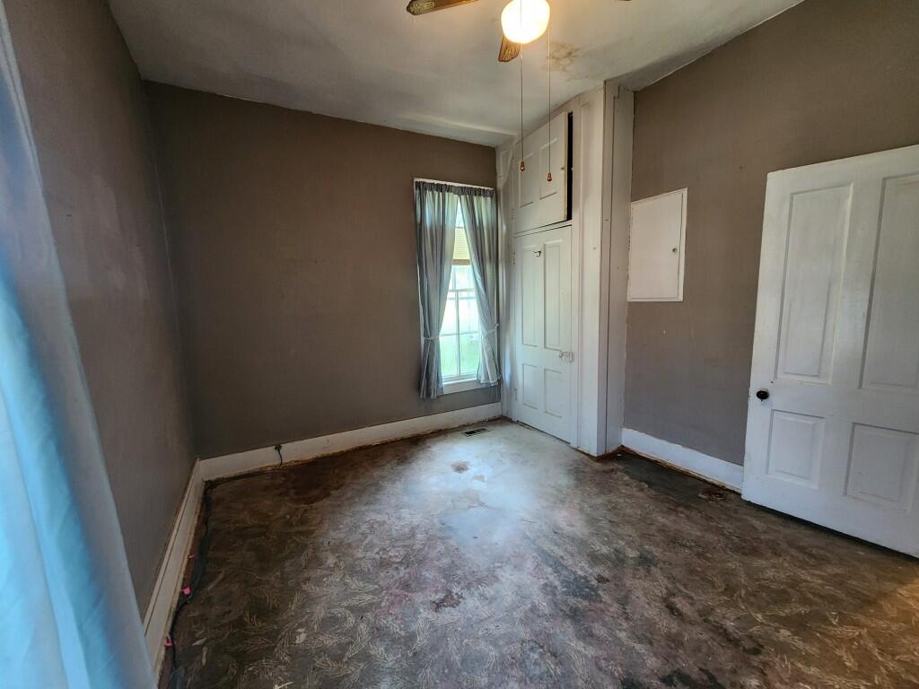 311 East Franklin Street Property Photo 16