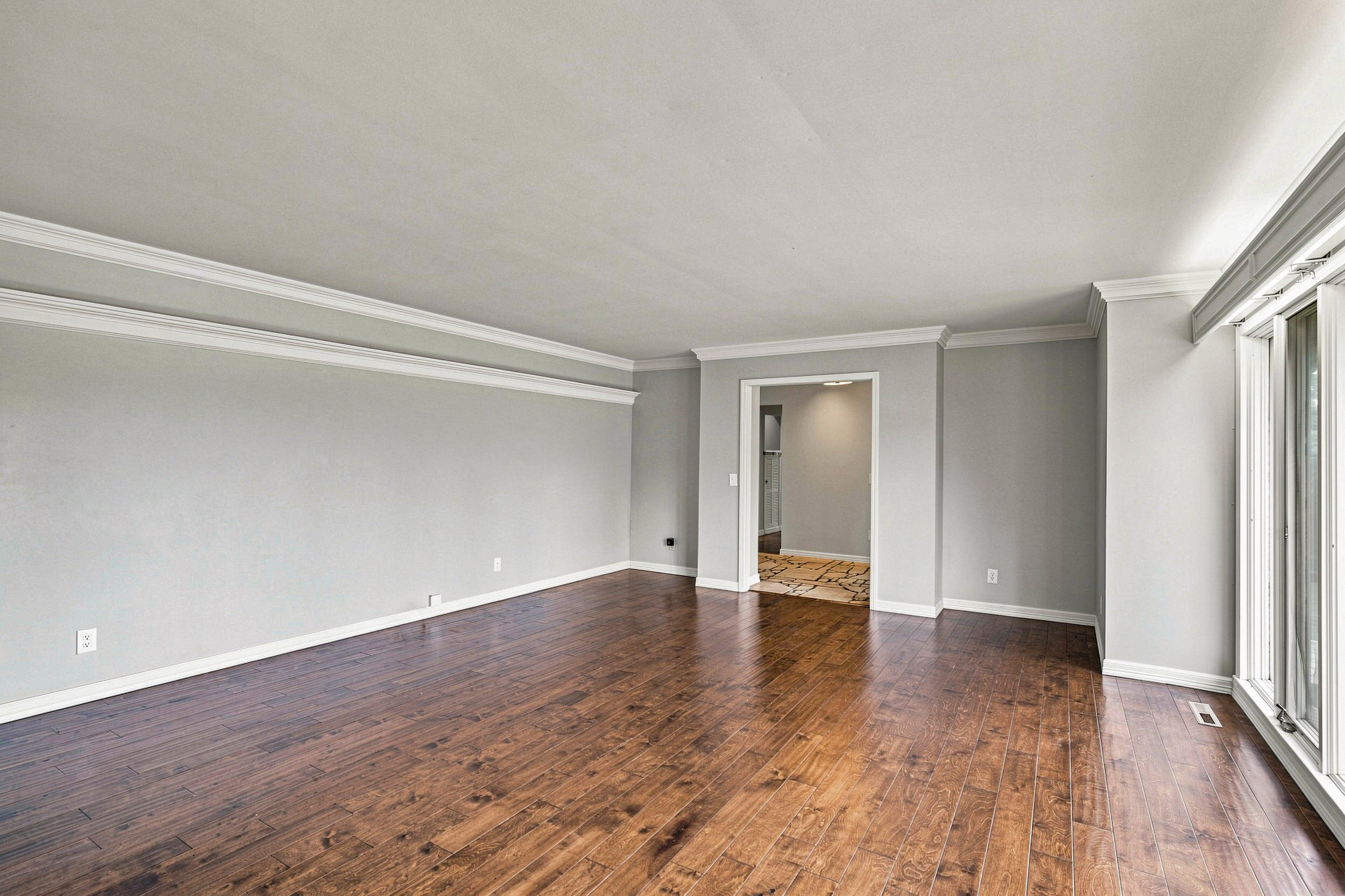 333 North Belaire Street Property Photo 22