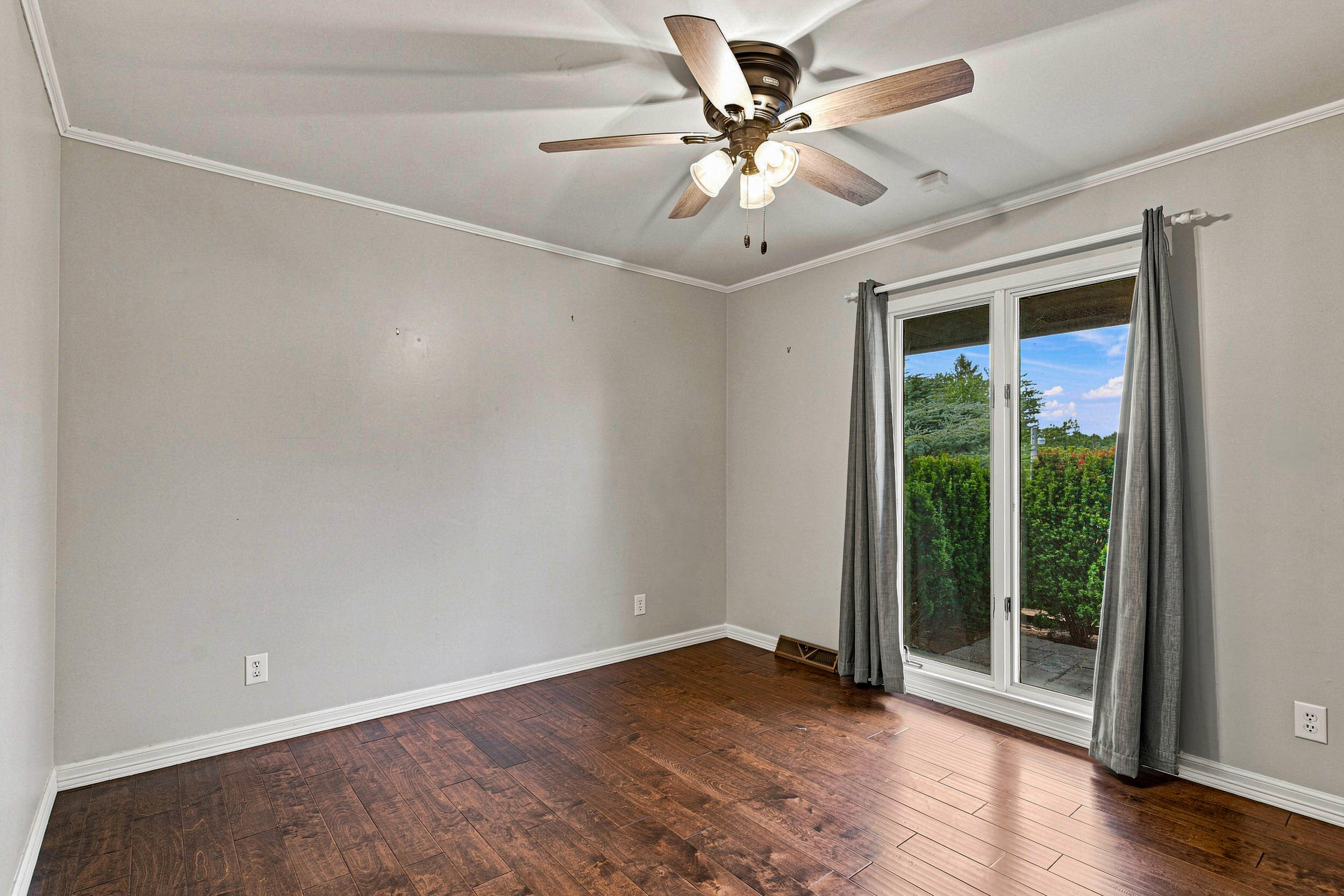 333 North Belaire Street Property Photo 45