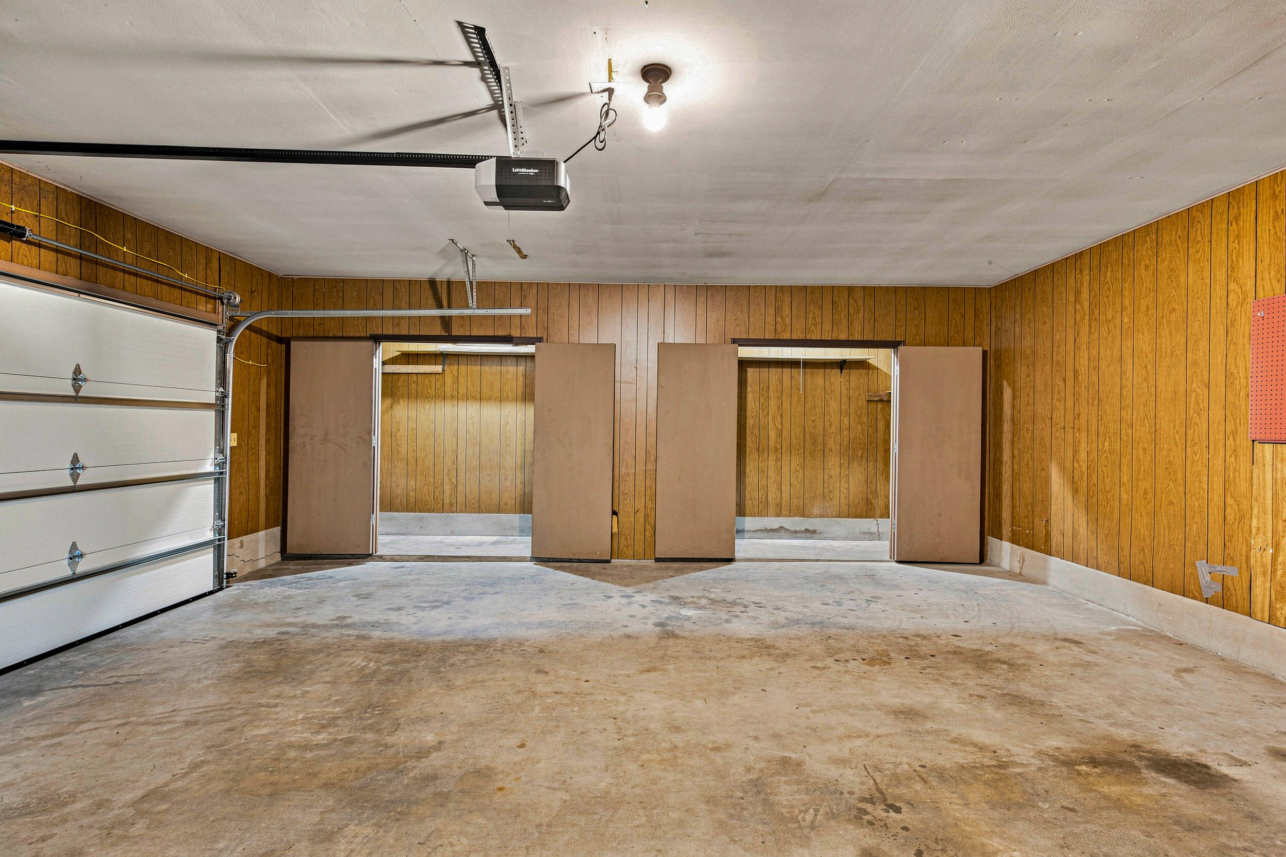 333 North Belaire Street Property Photo 57