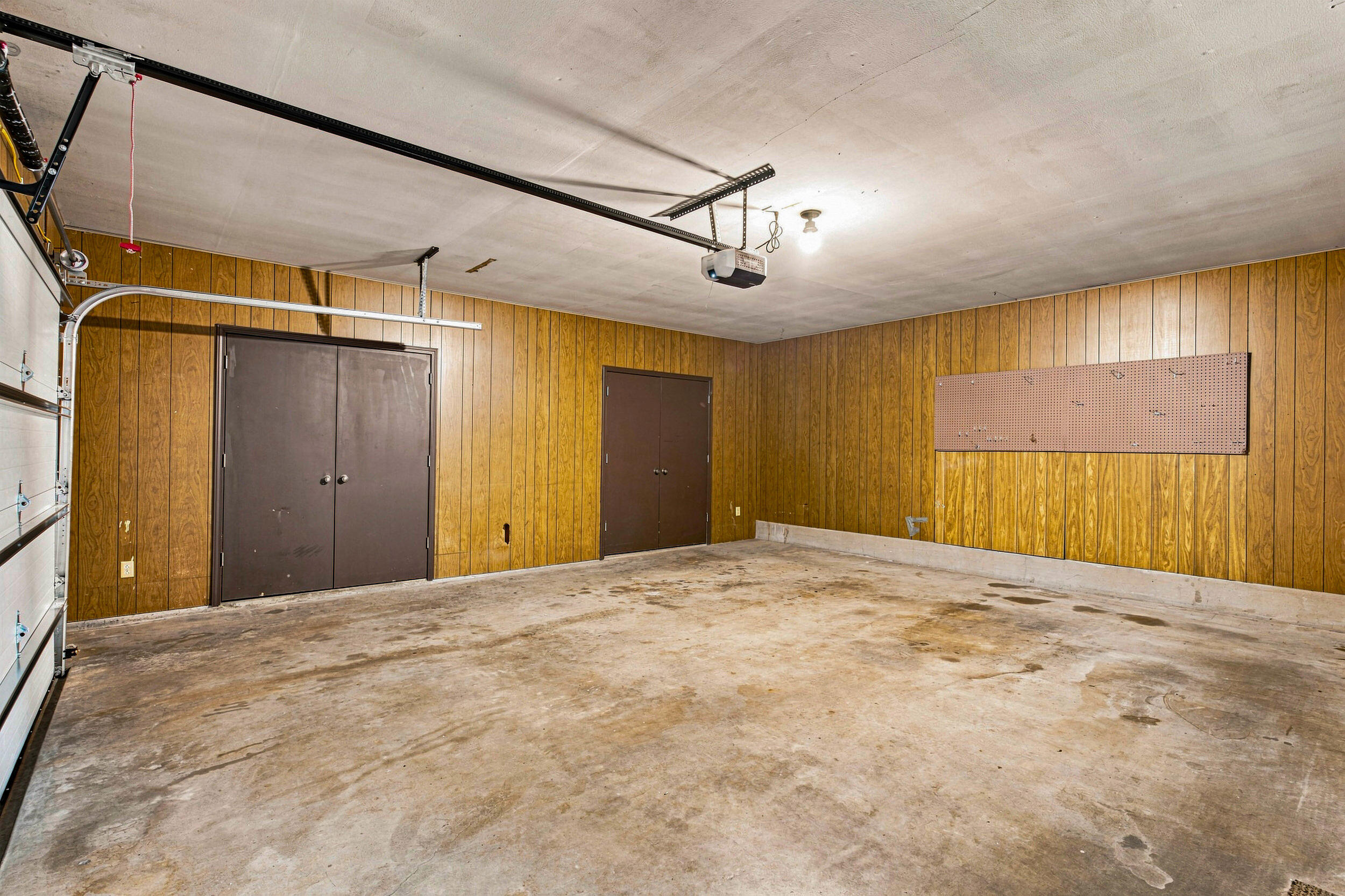 333 North Belaire Street Property Photo 58