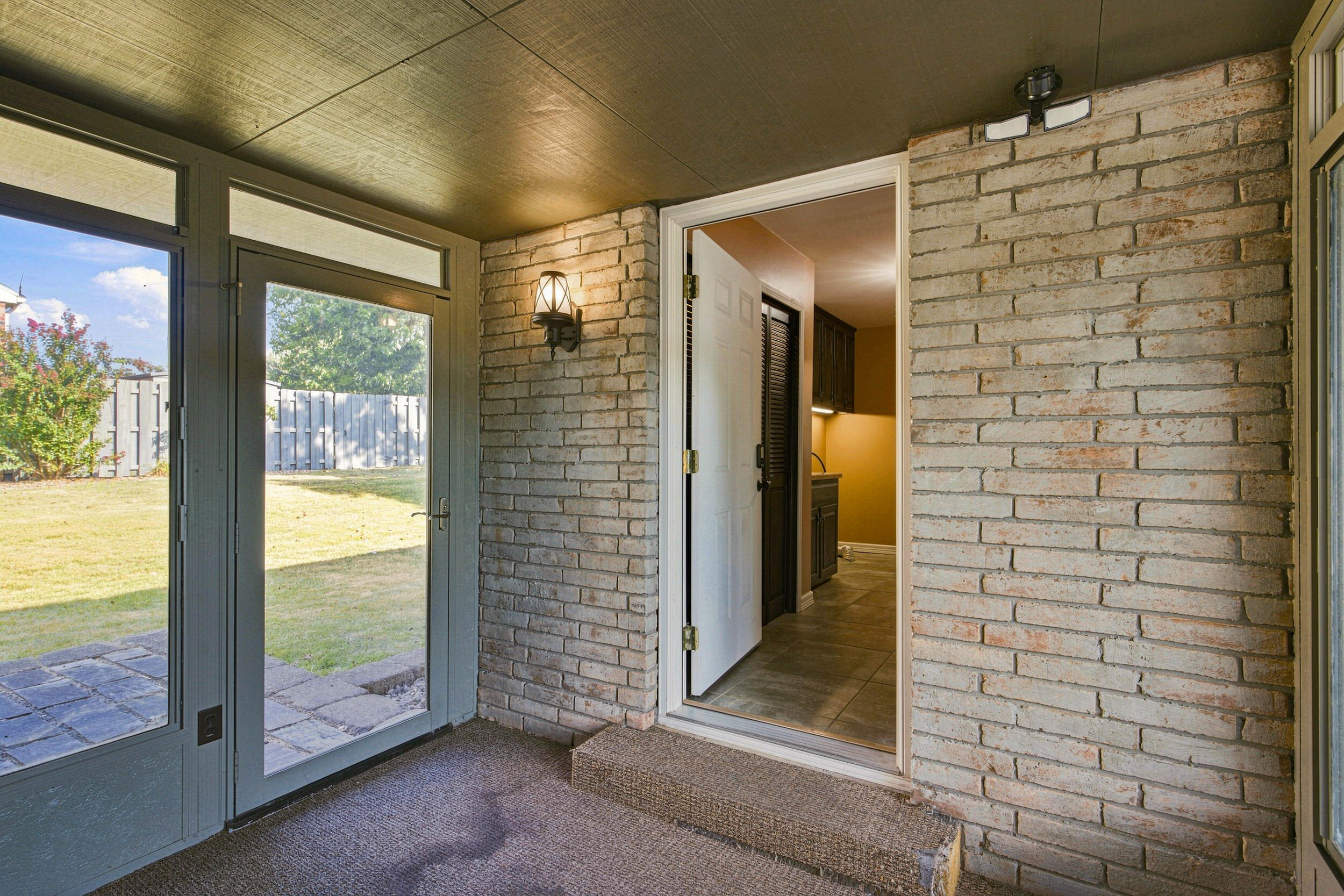 333 North Belaire Street Property Photo 62