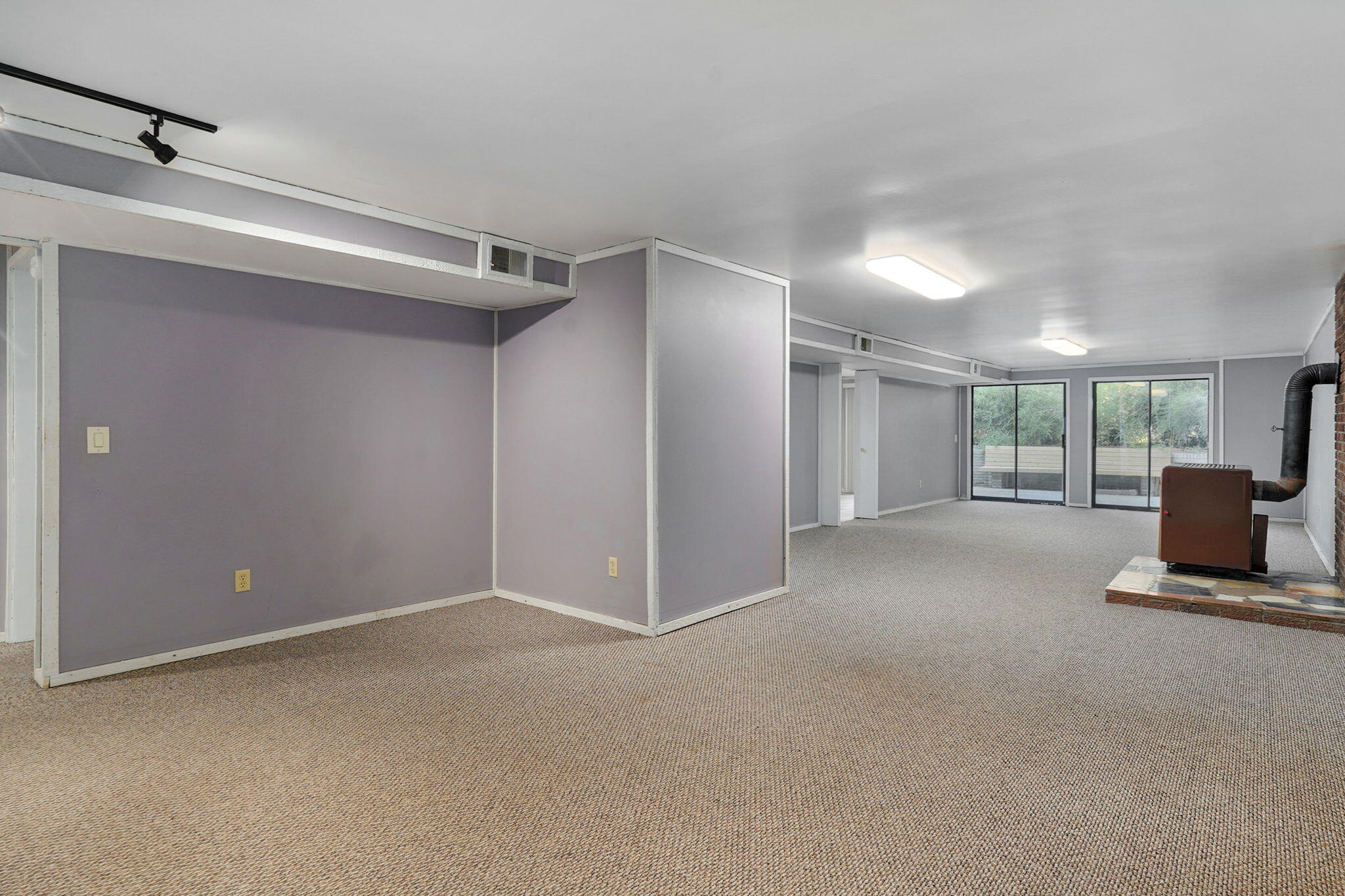 6718 North Farm Road 79 Property Photo 27