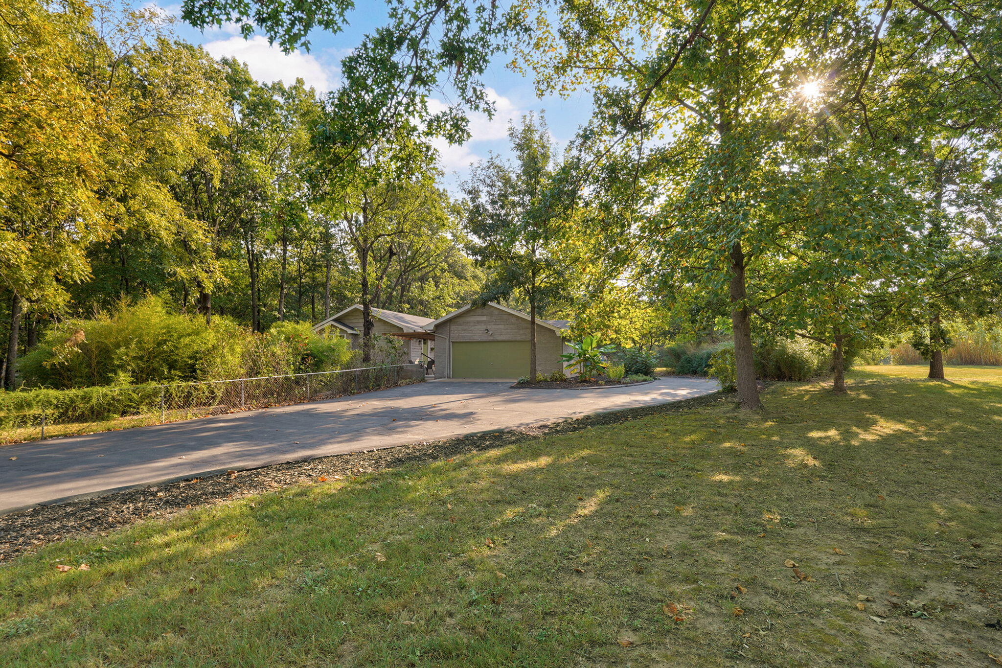 6718 North Farm Road 79 Property Photo 53