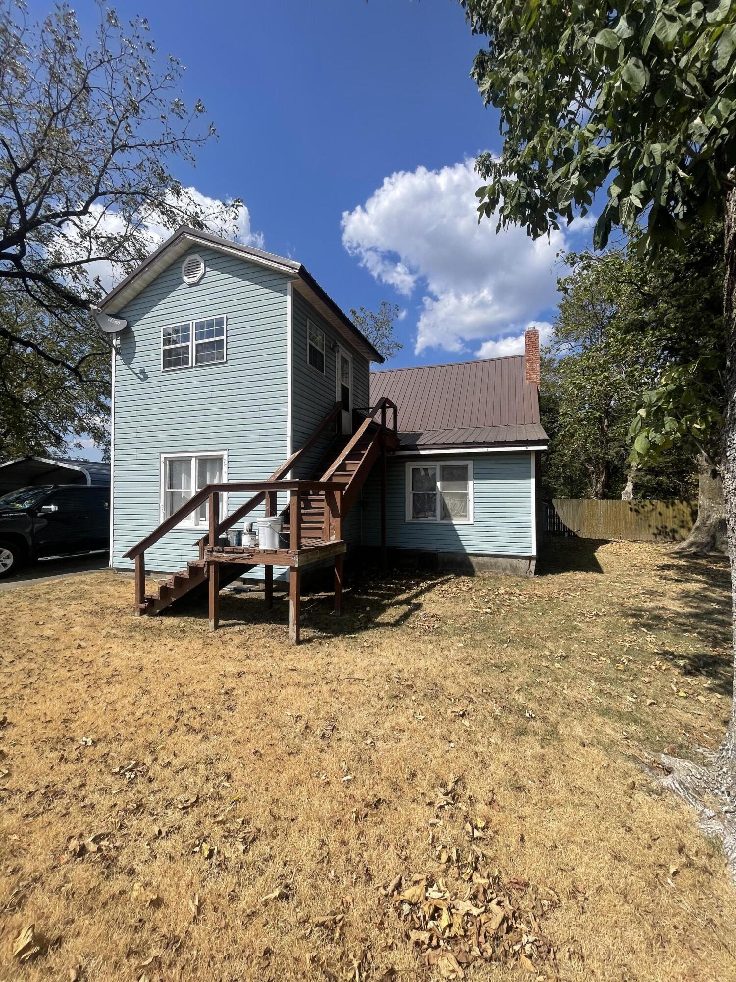 587 Benton Road Property Photo 1