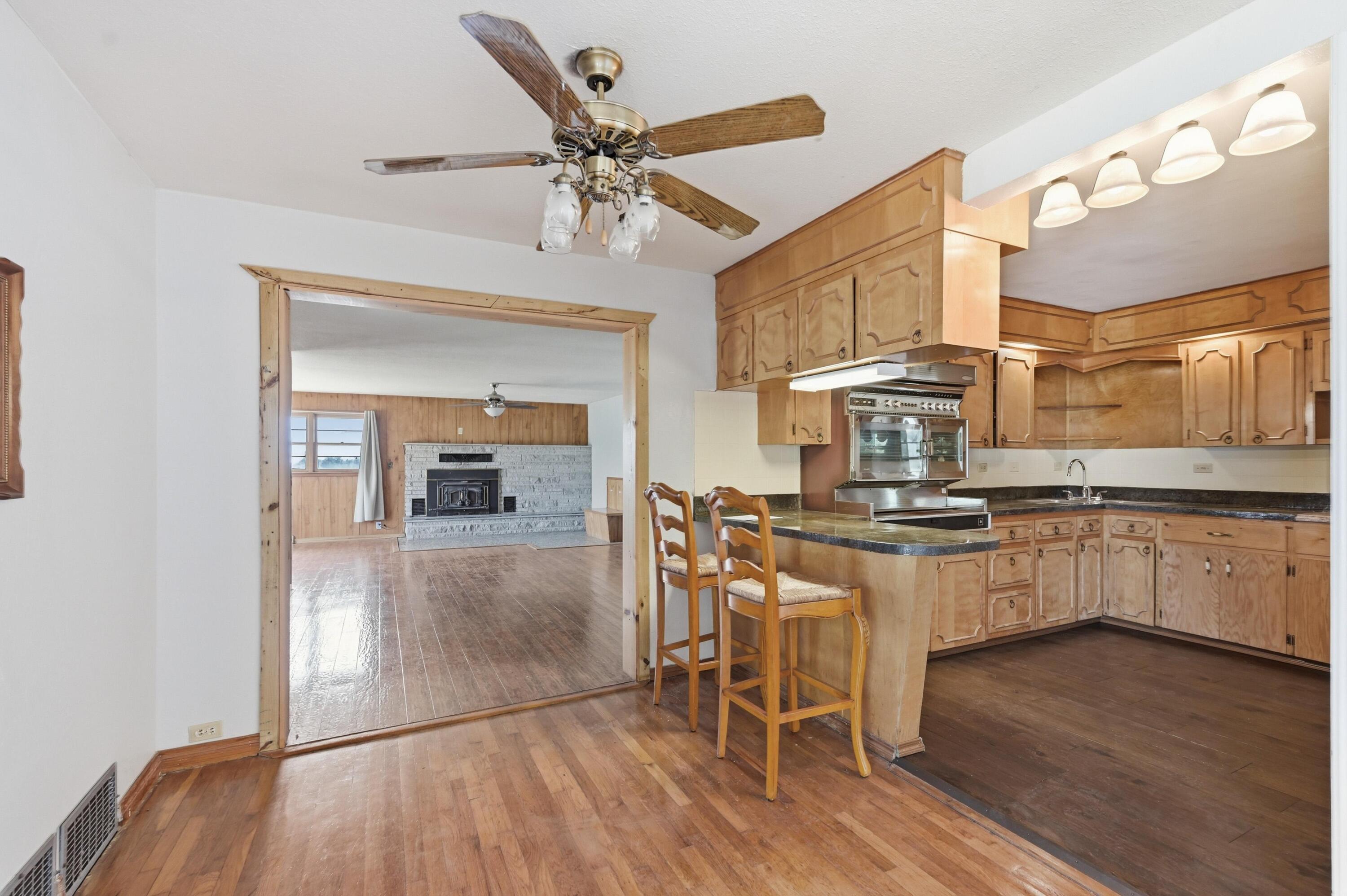 219 South Roy Hill Boulevard Property Photo 18