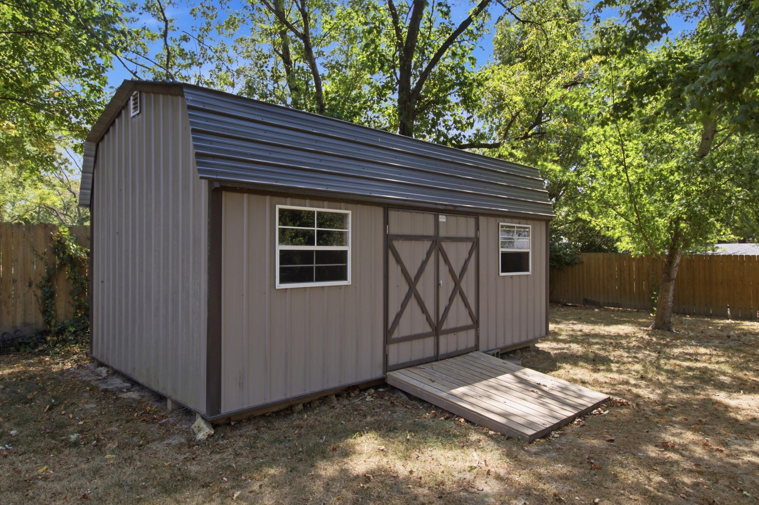608 South Hamrick Street Property Photo 11