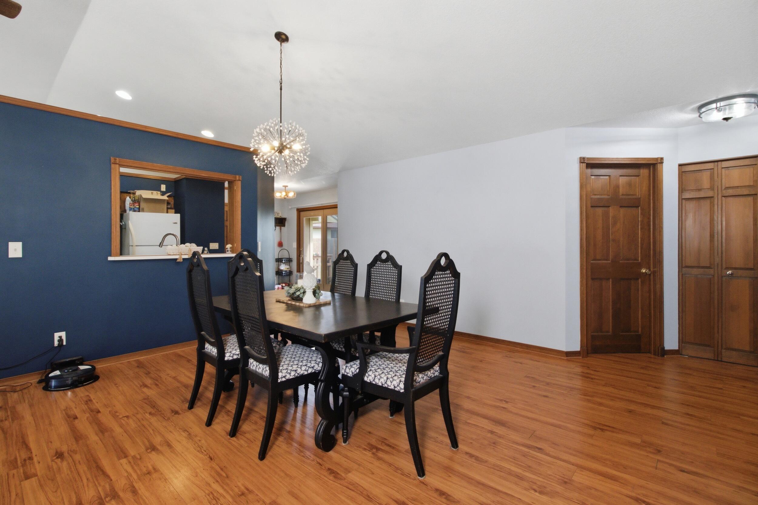 608 South Hamrick Street Property Photo 23