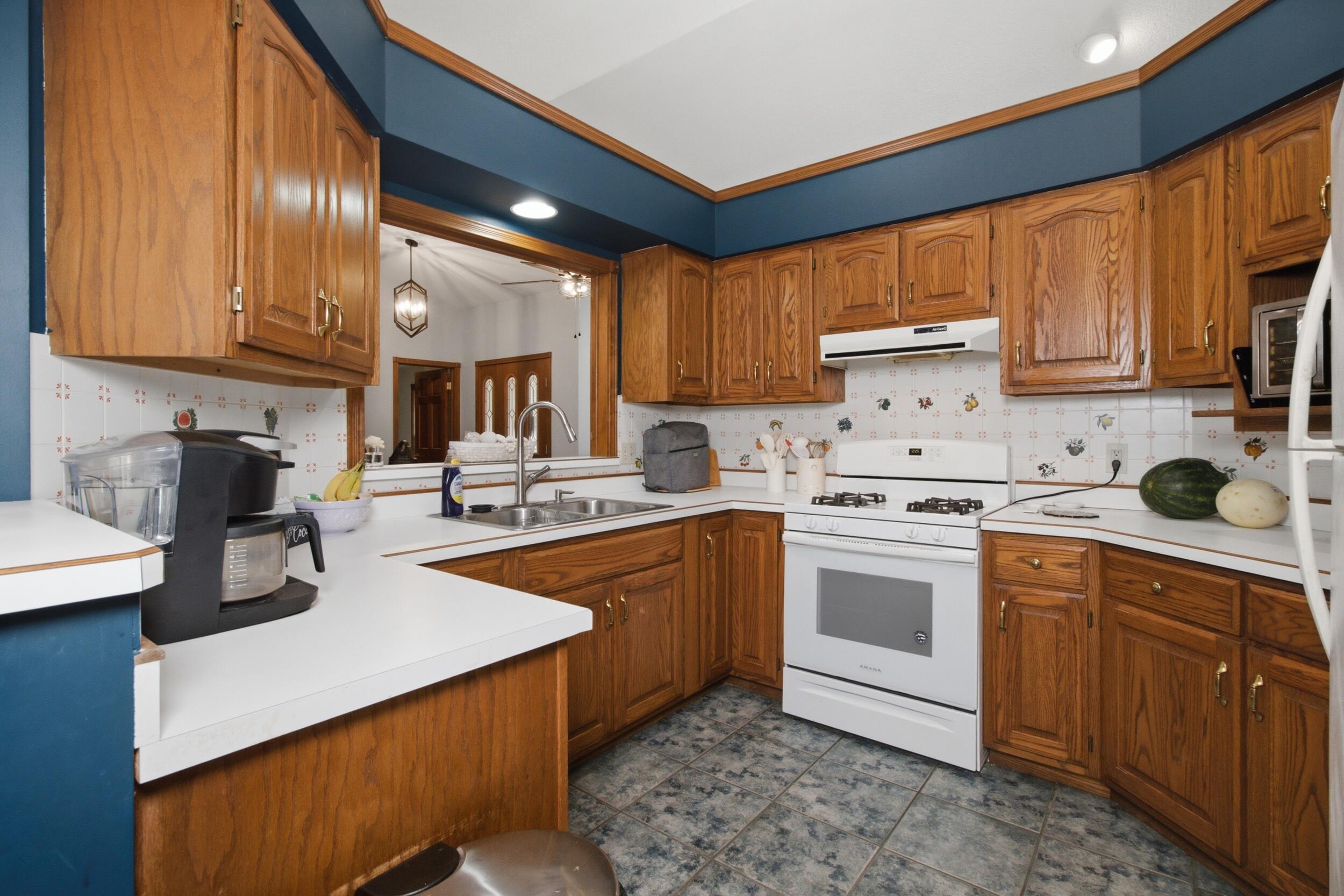 608 South Hamrick Street Property Photo 26