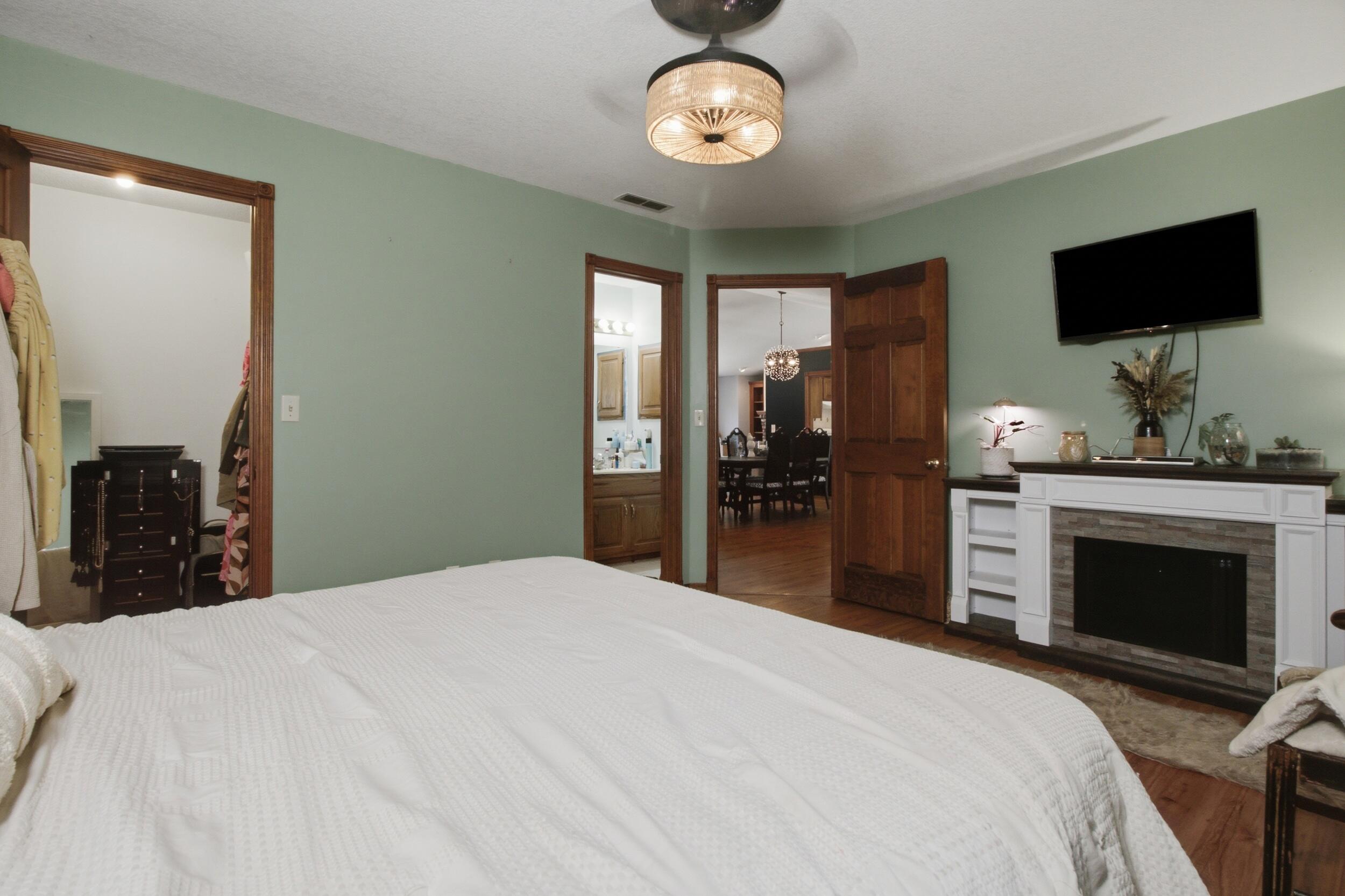 608 South Hamrick Street Property Photo 31
