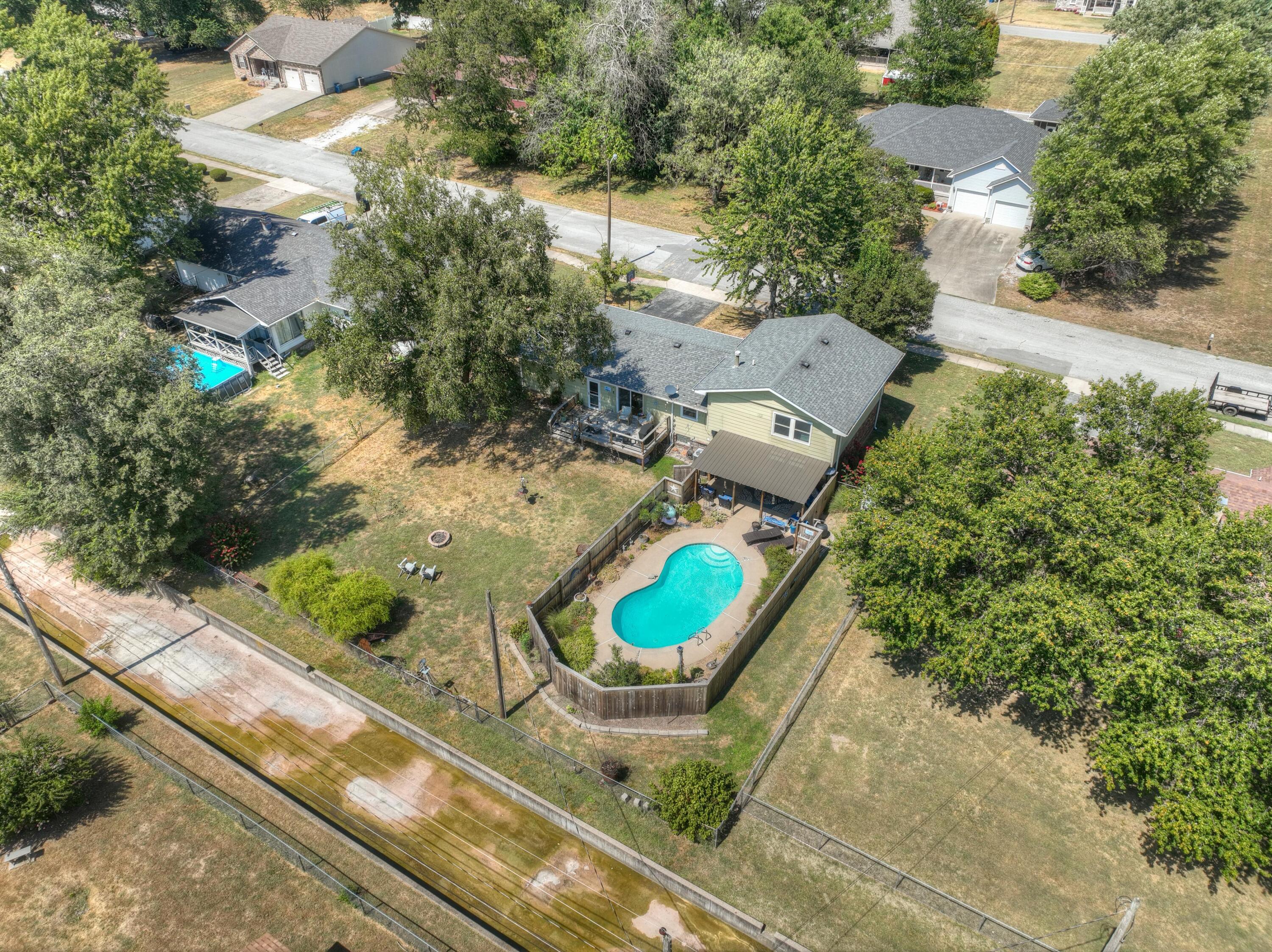1028 Southern Hills Avenue Property Photo 39