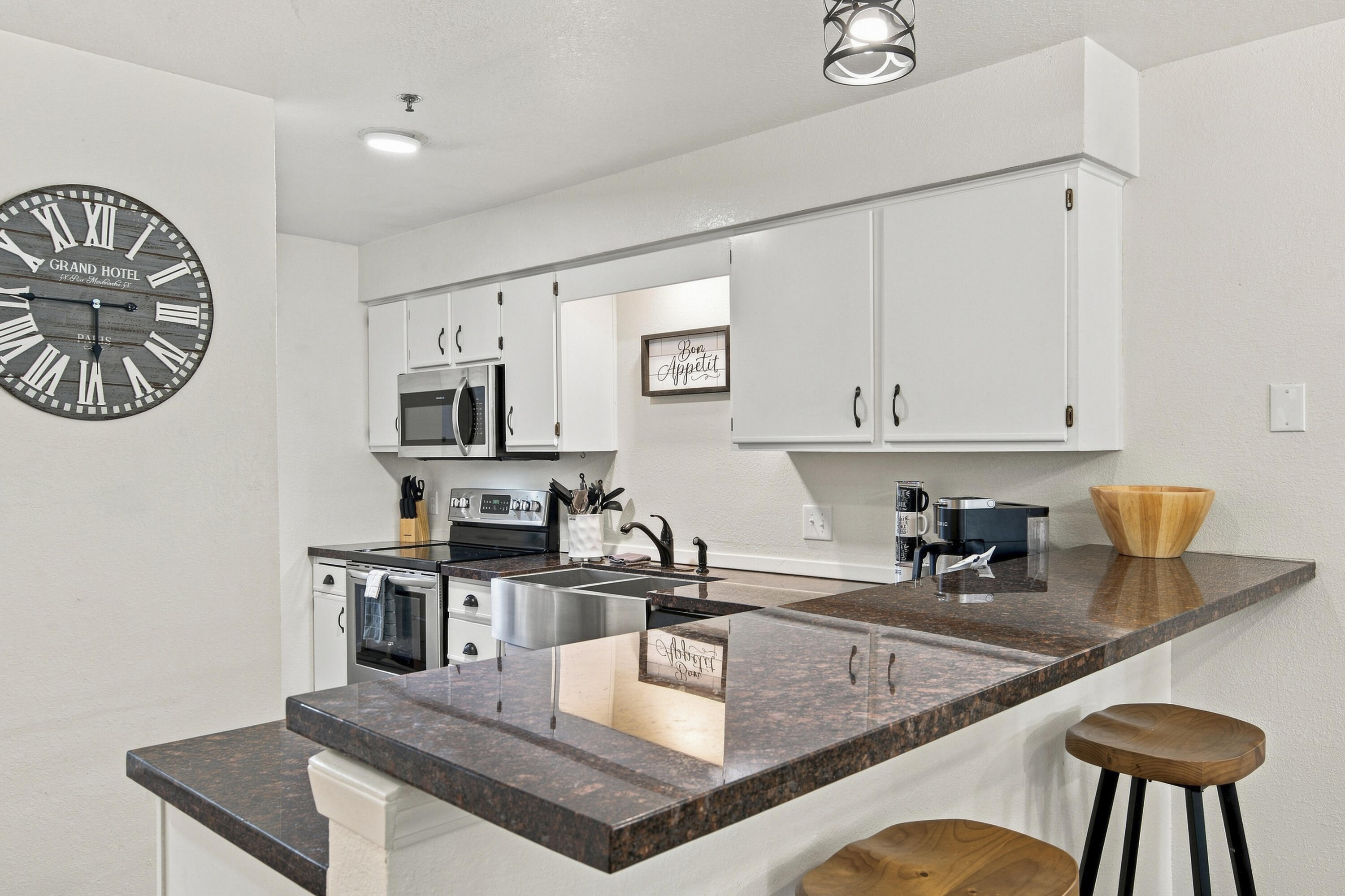 132 Highland Drive Unit 7 Property Photo 42