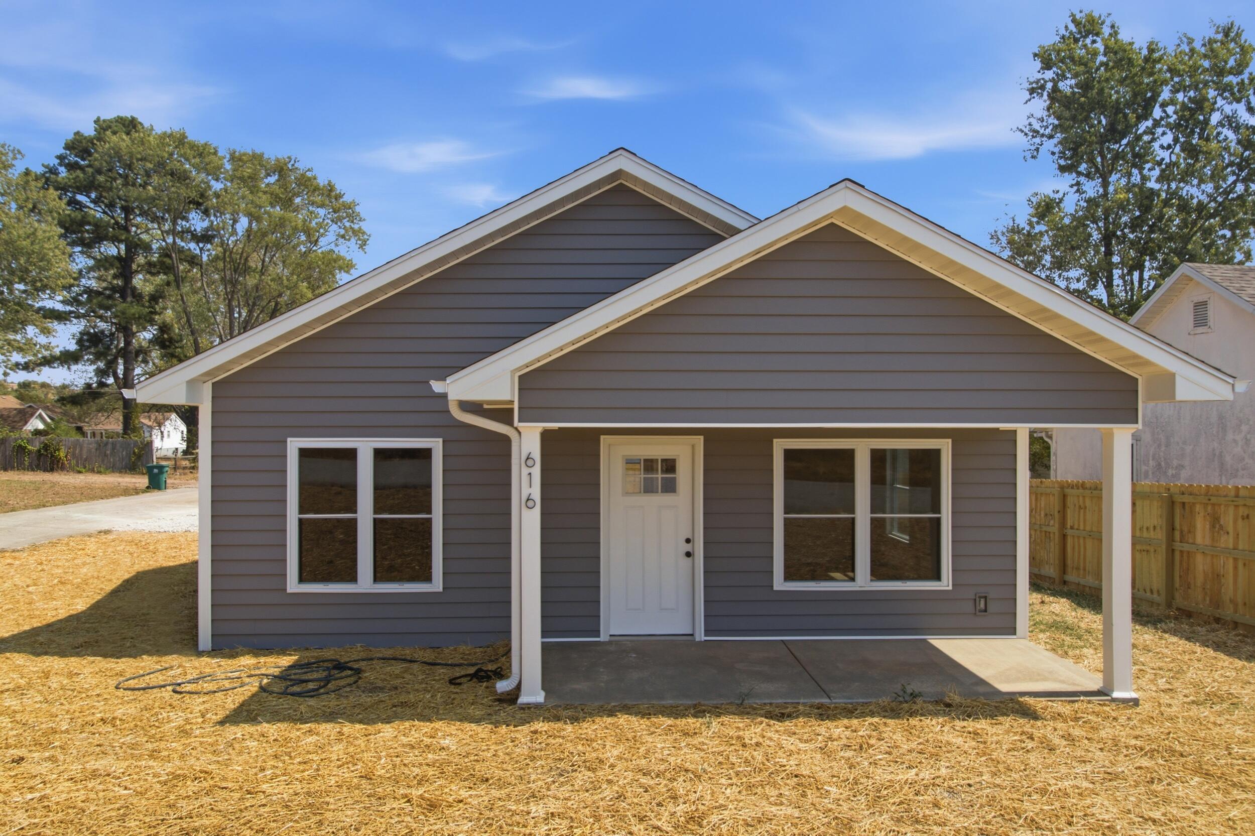 616 Rogers Avenue Property Photo 1