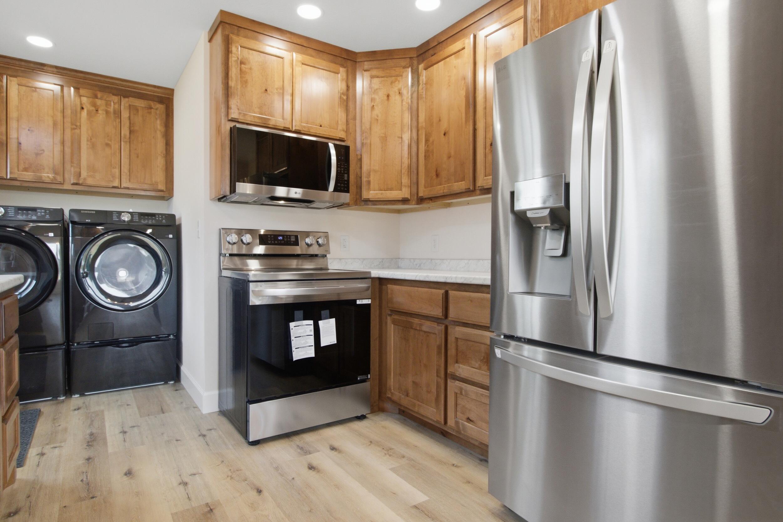 616 Rogers Avenue Property Photo 8