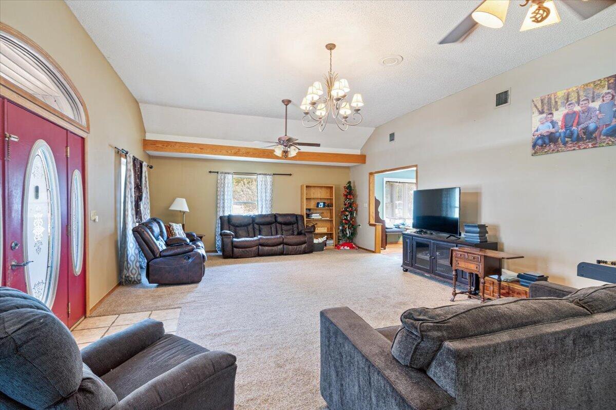 128 Riverview Drive Property Photo 10
