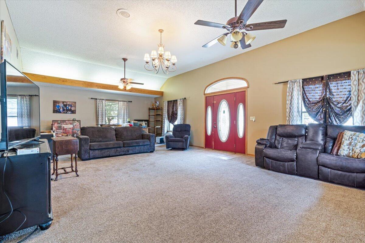 128 Riverview Drive Property Photo 11