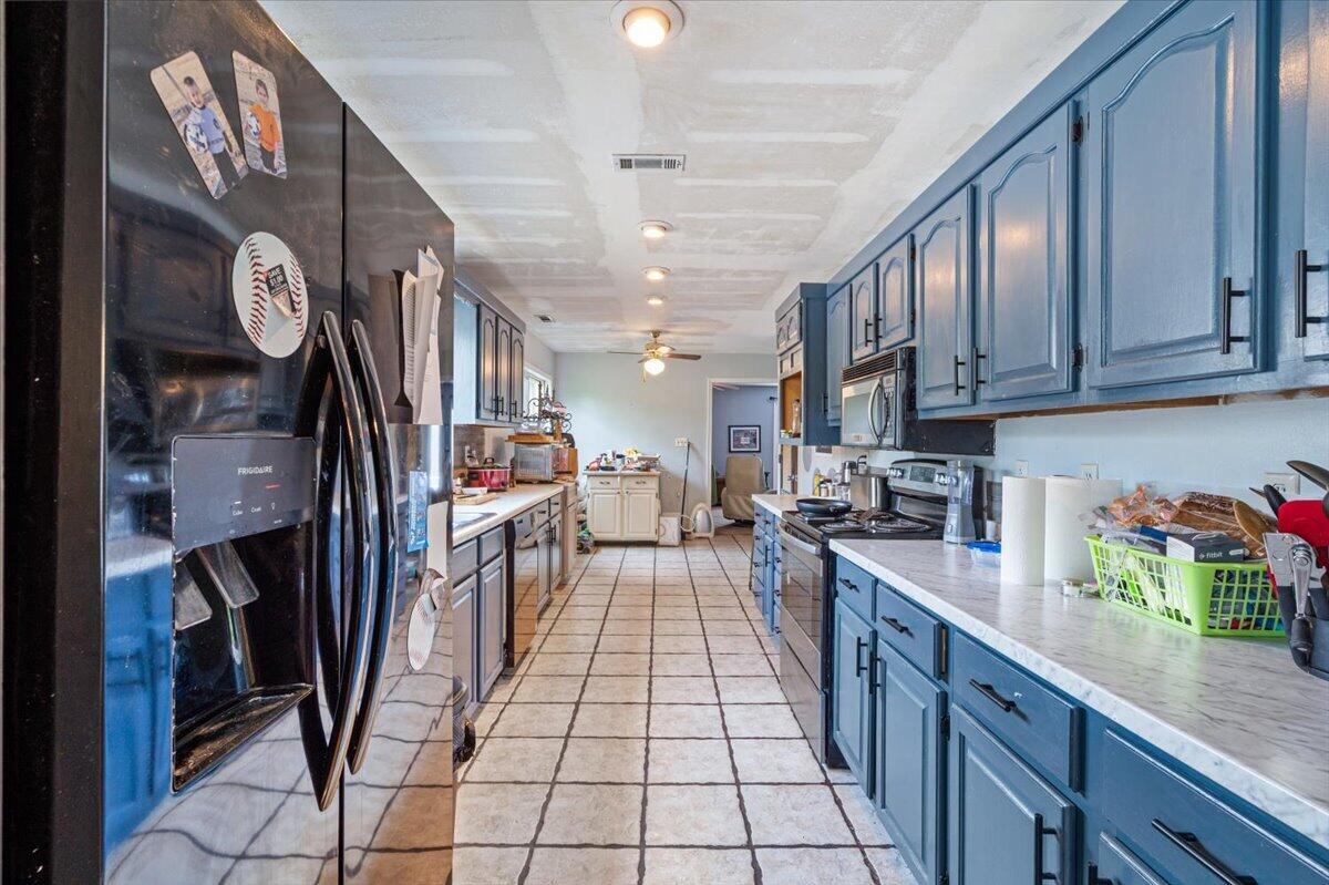 128 Riverview Drive Property Photo 15