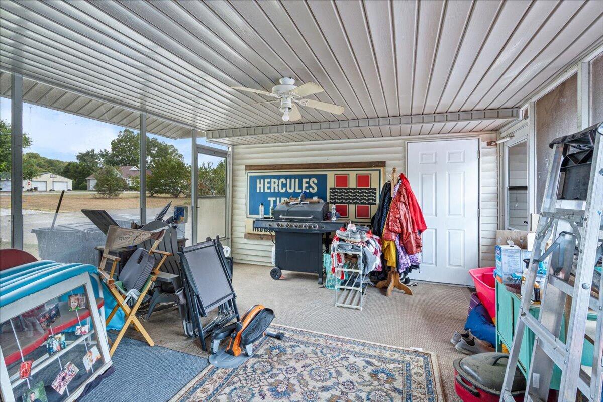 128 Riverview Drive Property Photo 22
