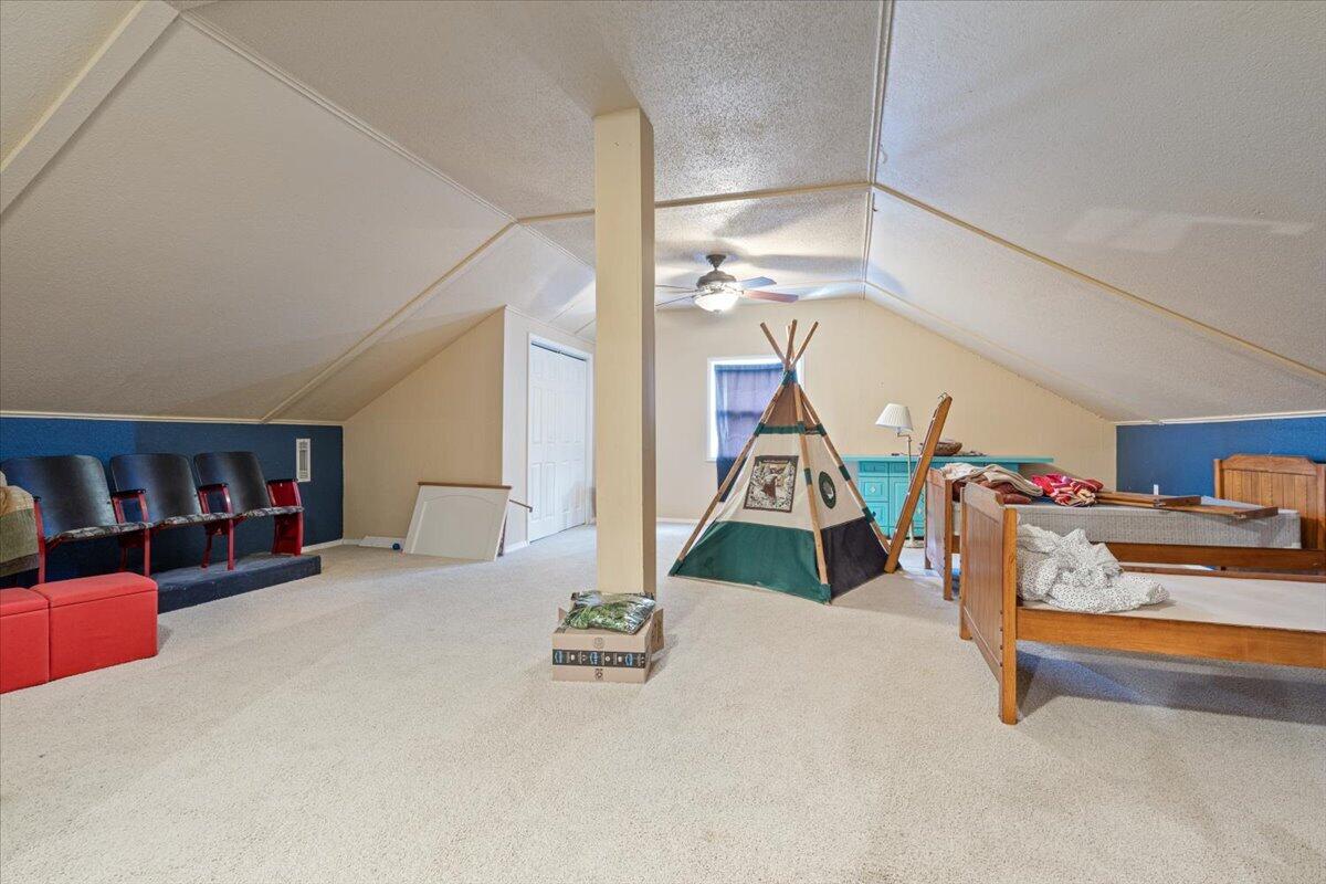 128 Riverview Drive Property Photo 28
