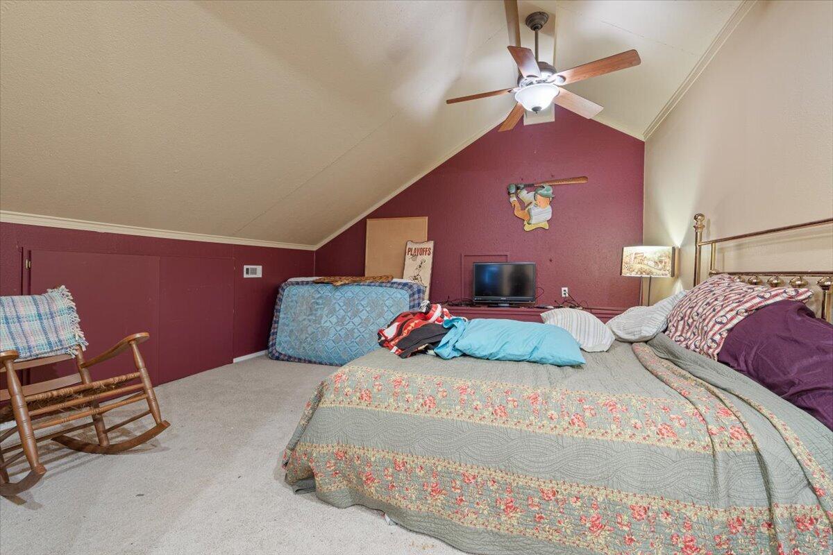 128 Riverview Drive Property Photo 30