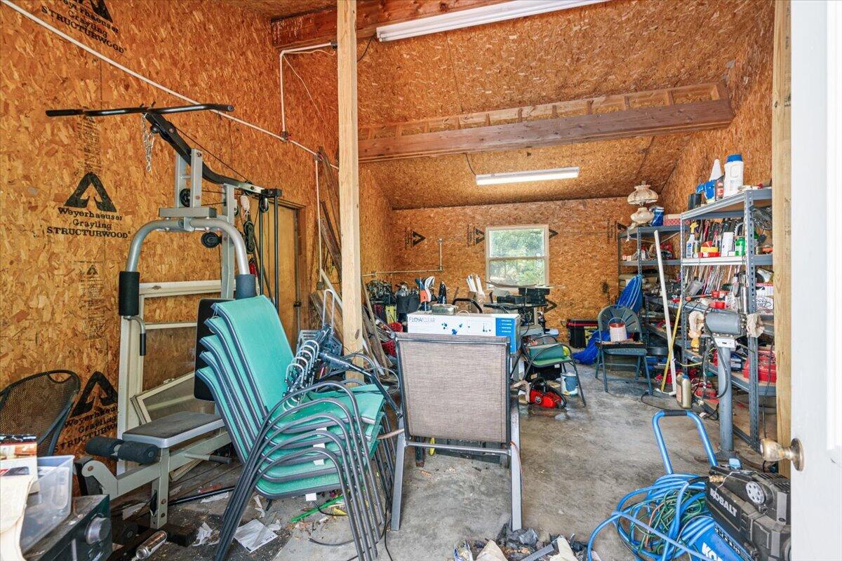 128 Riverview Drive Property Photo 36