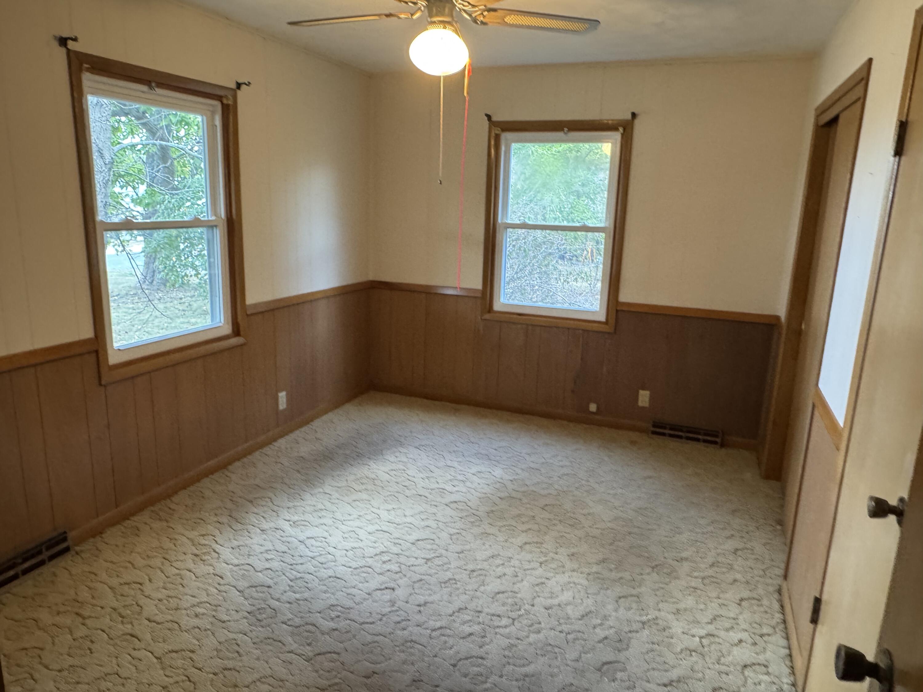 18533 Maple Street Property Photo 10