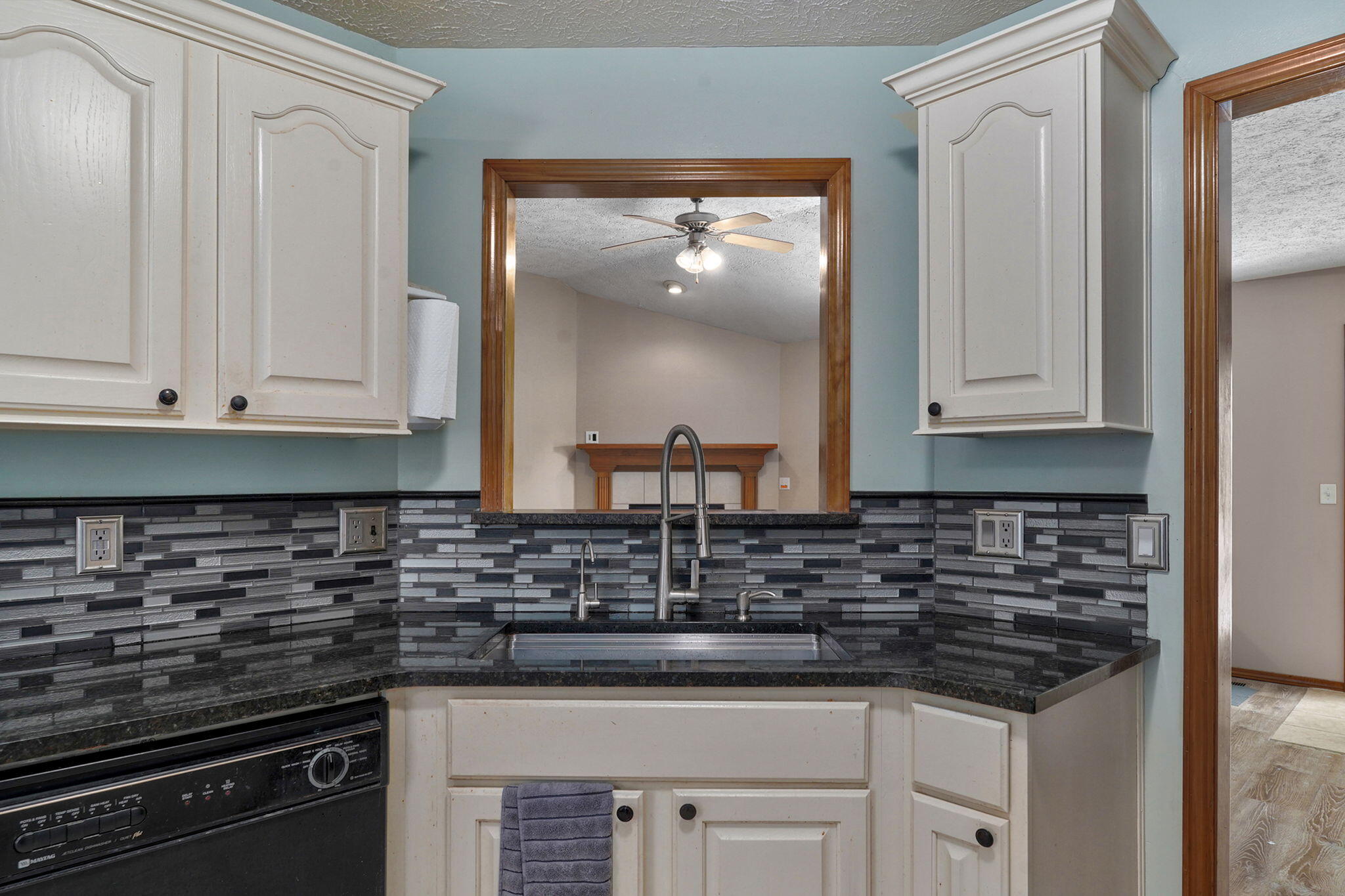 3821 West Lark Street Property Photo 15