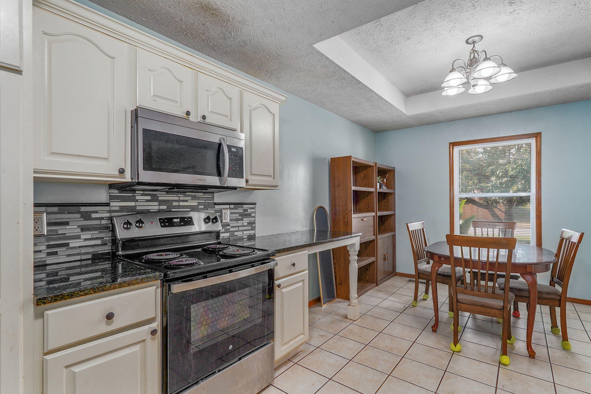3821 West Lark Street Property Photo 16